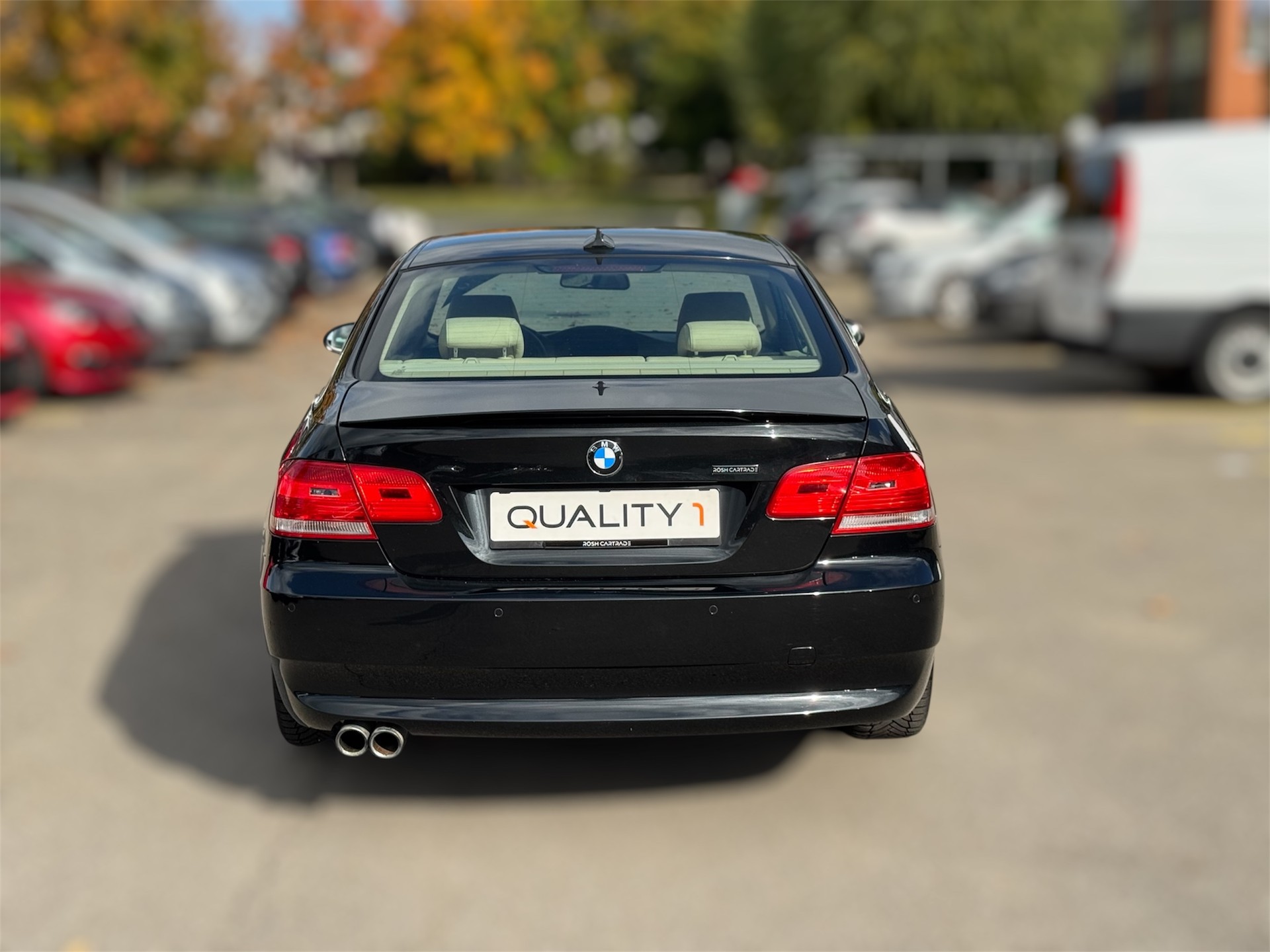 BMW 325i xDrive Coupé Steptronic-image-3