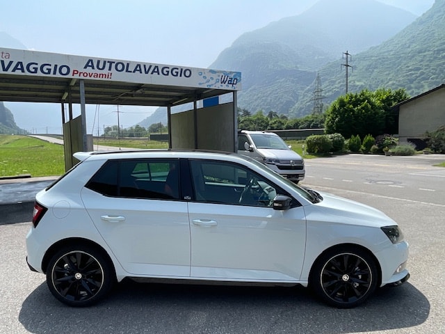 SKODA Fabia 1.2 TSI Monte Carlo DSG-image-3