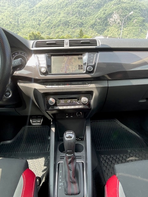 SKODA Fabia 1.2 TSI Monte Carlo DSG-image-12