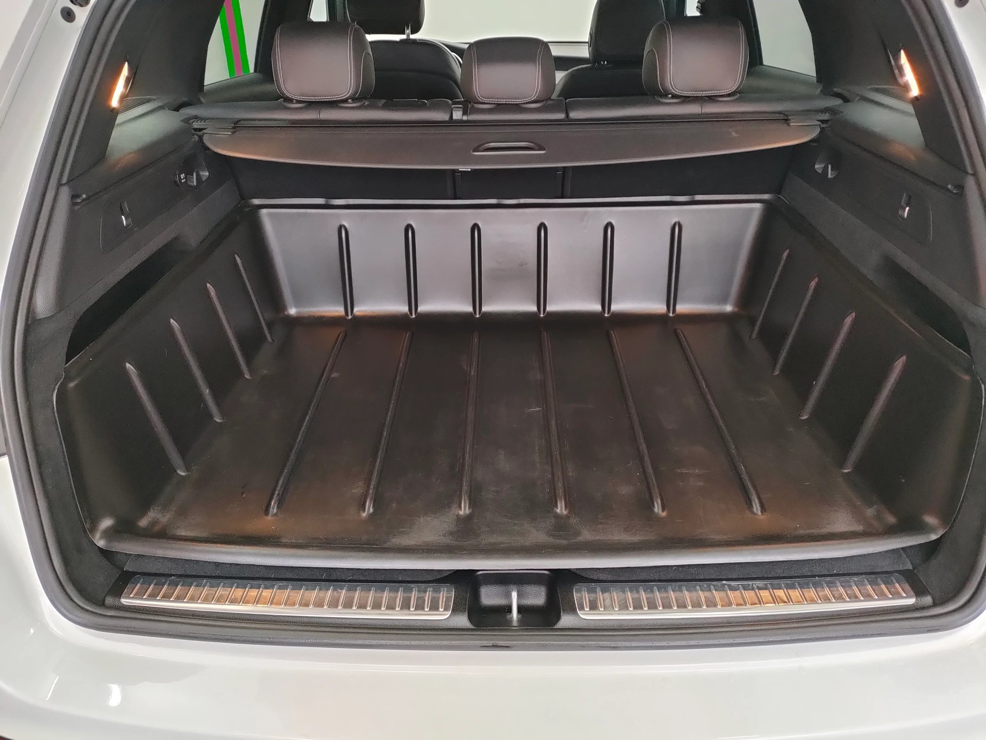MERCEDES-BENZ GLC 250d Off-Road 4Matic 9G-Tronic-image-13
