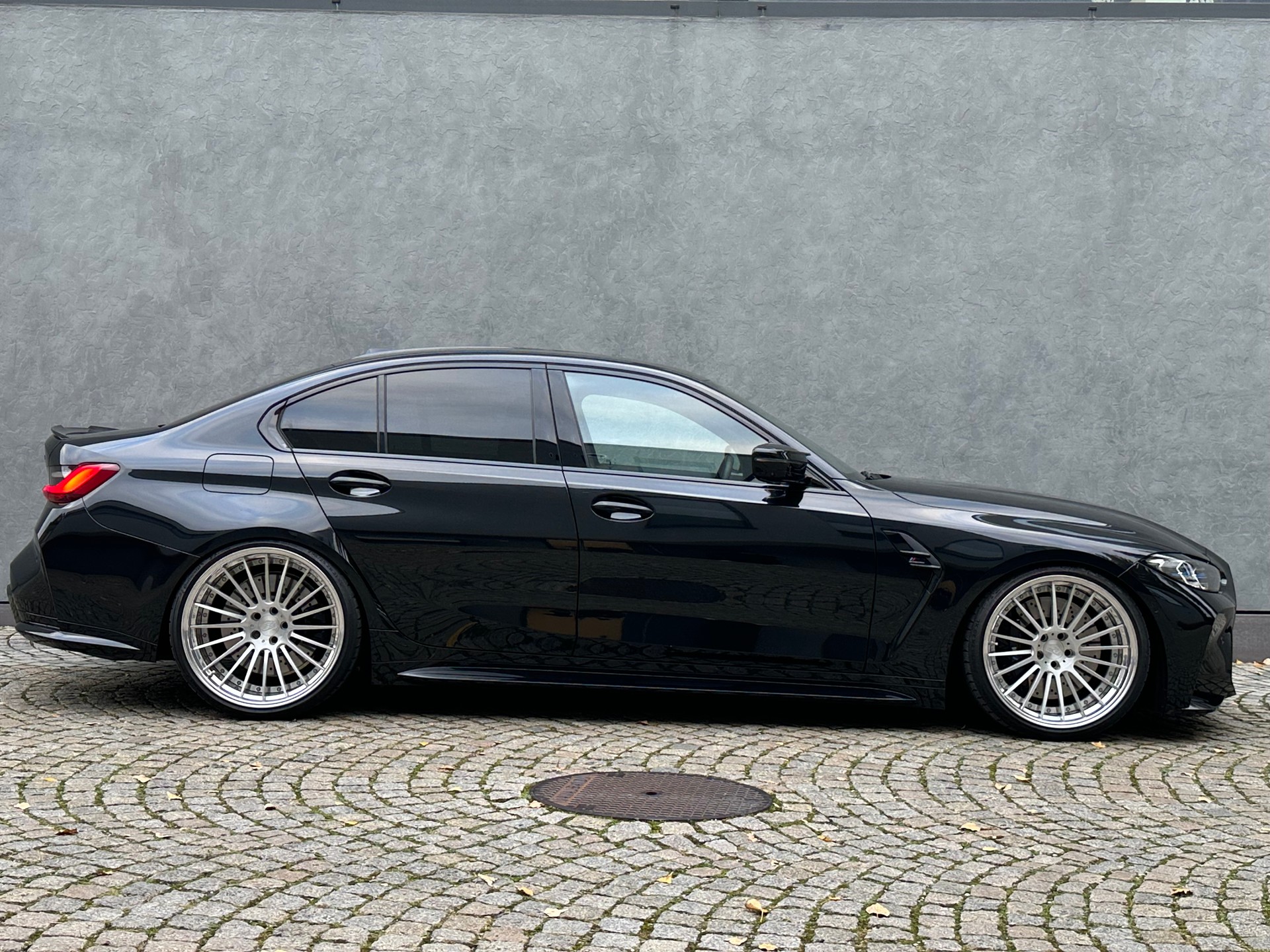 BMW M3 Competition M xDrive-image-5