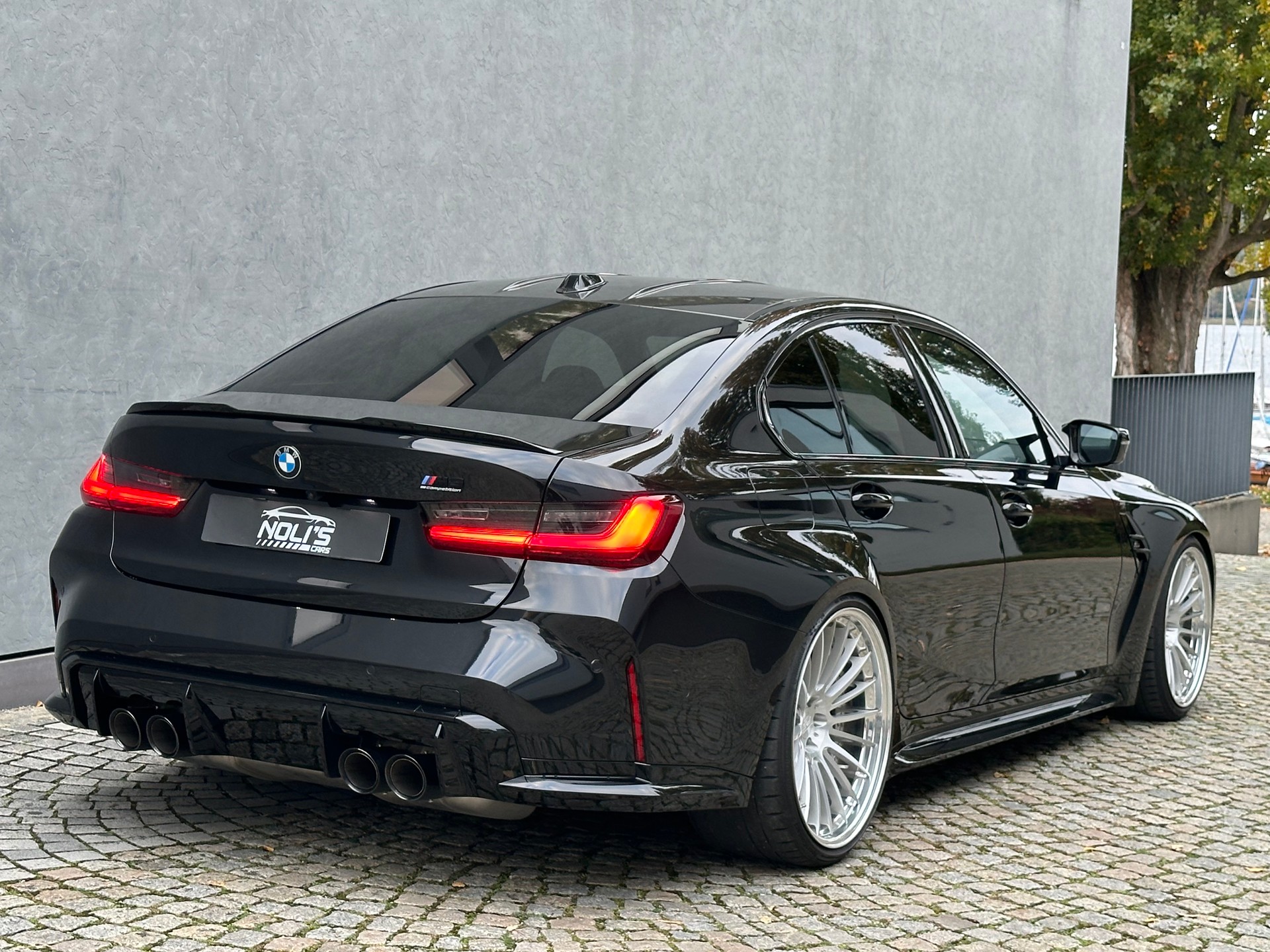 BMW M3 Competition M xDrive-image-6
