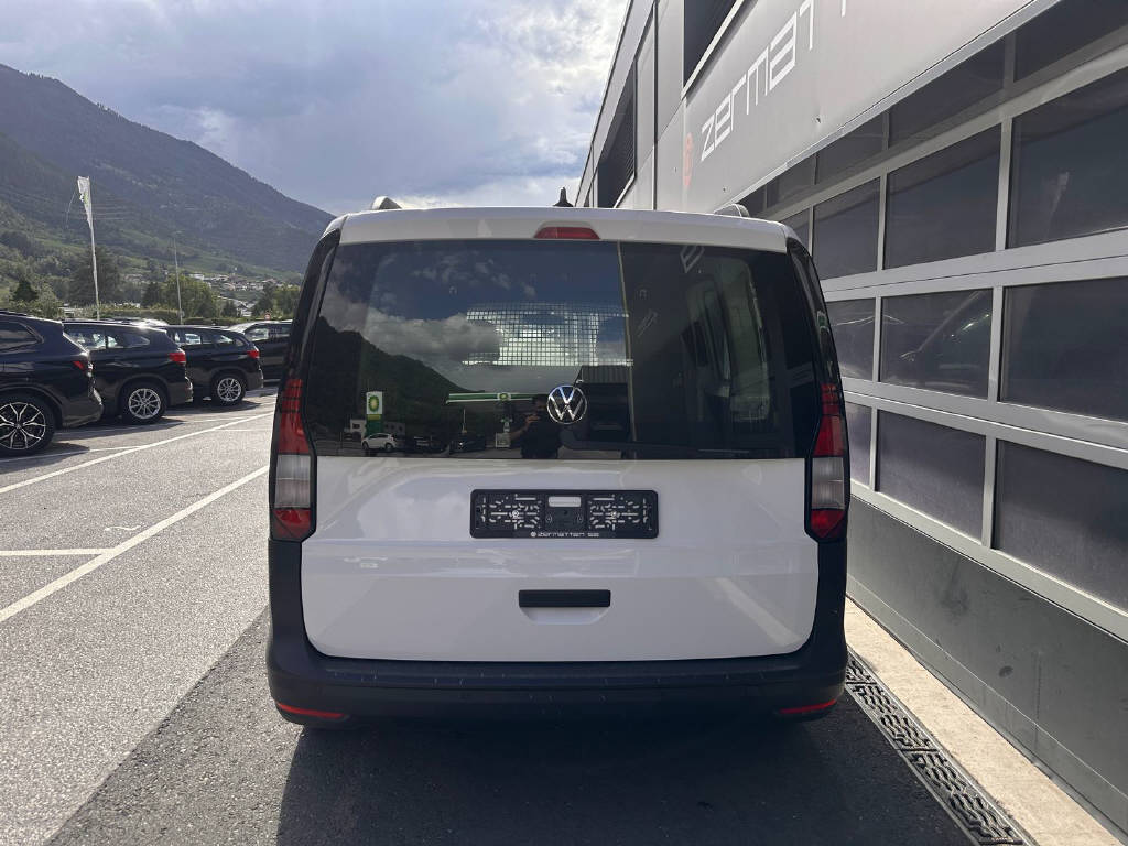 VW Caddy fourg. 2.0 TDI 102 BlueMT-image-5