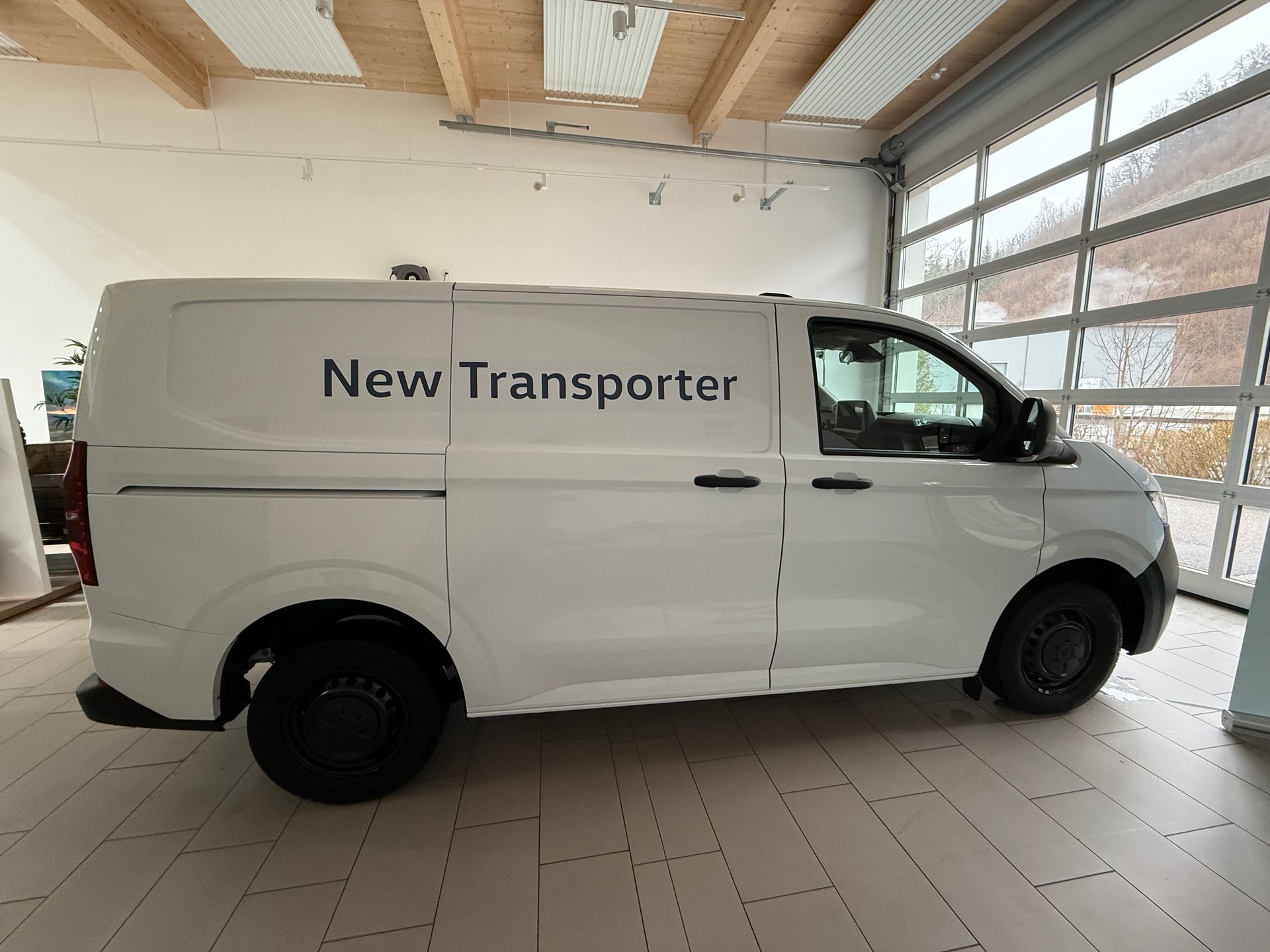 VW Transporter KaWa 2.0 TDI Aut 150PS-image-3