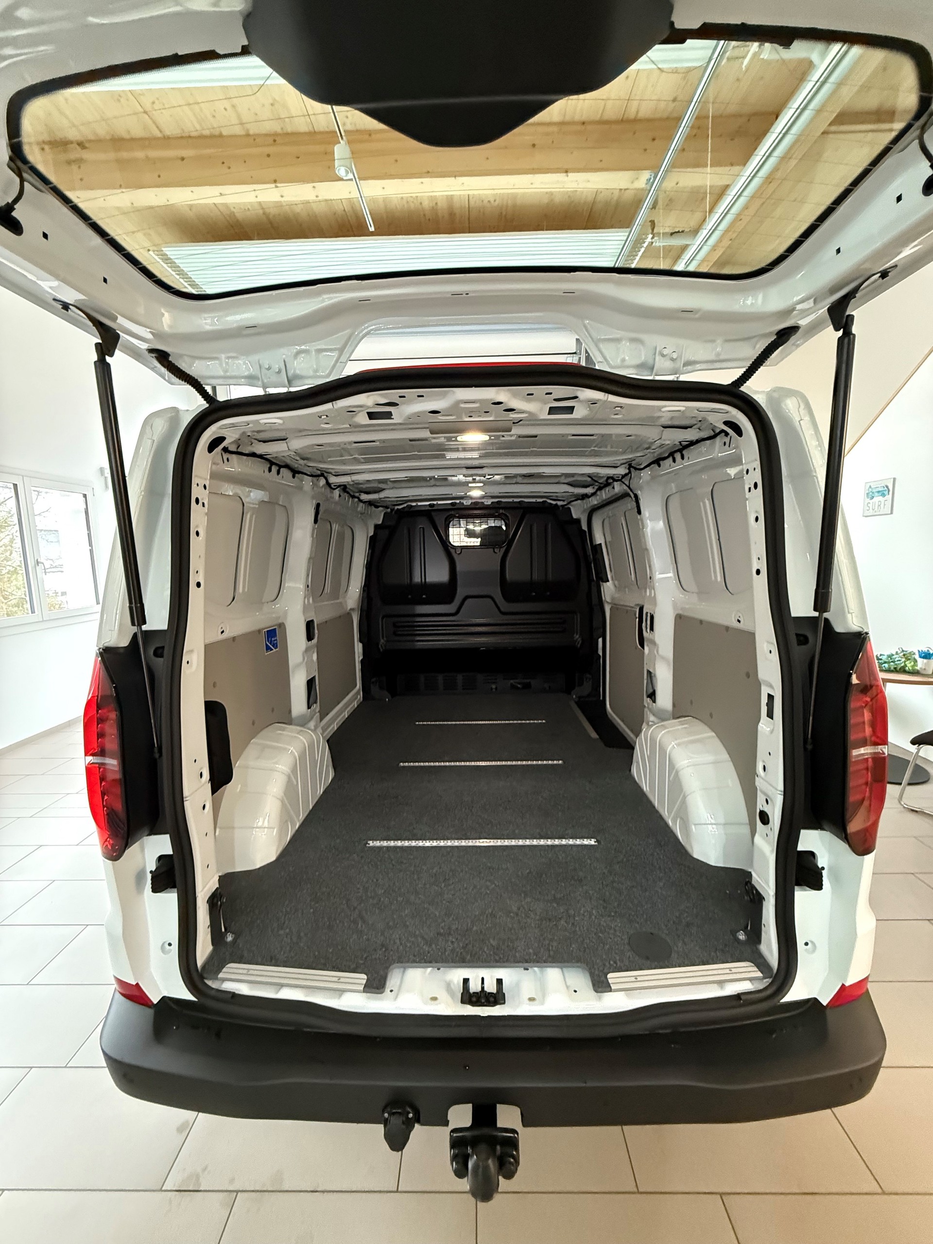 VW Transporter KaWa 2.0 TDI Aut 150PS-image-7