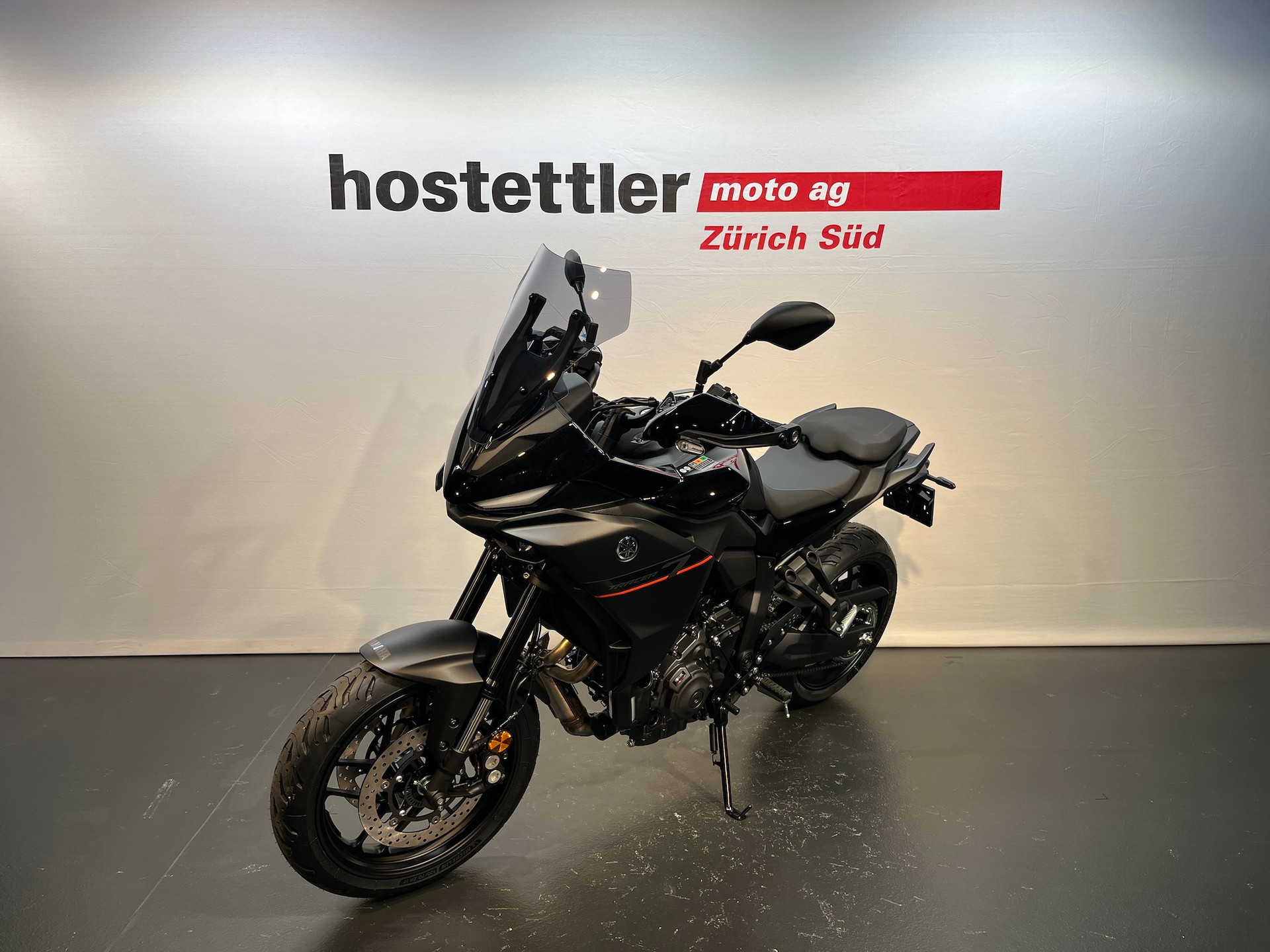 YAMAHA Tracer 7 35 kW (2)-showroom-element-2
