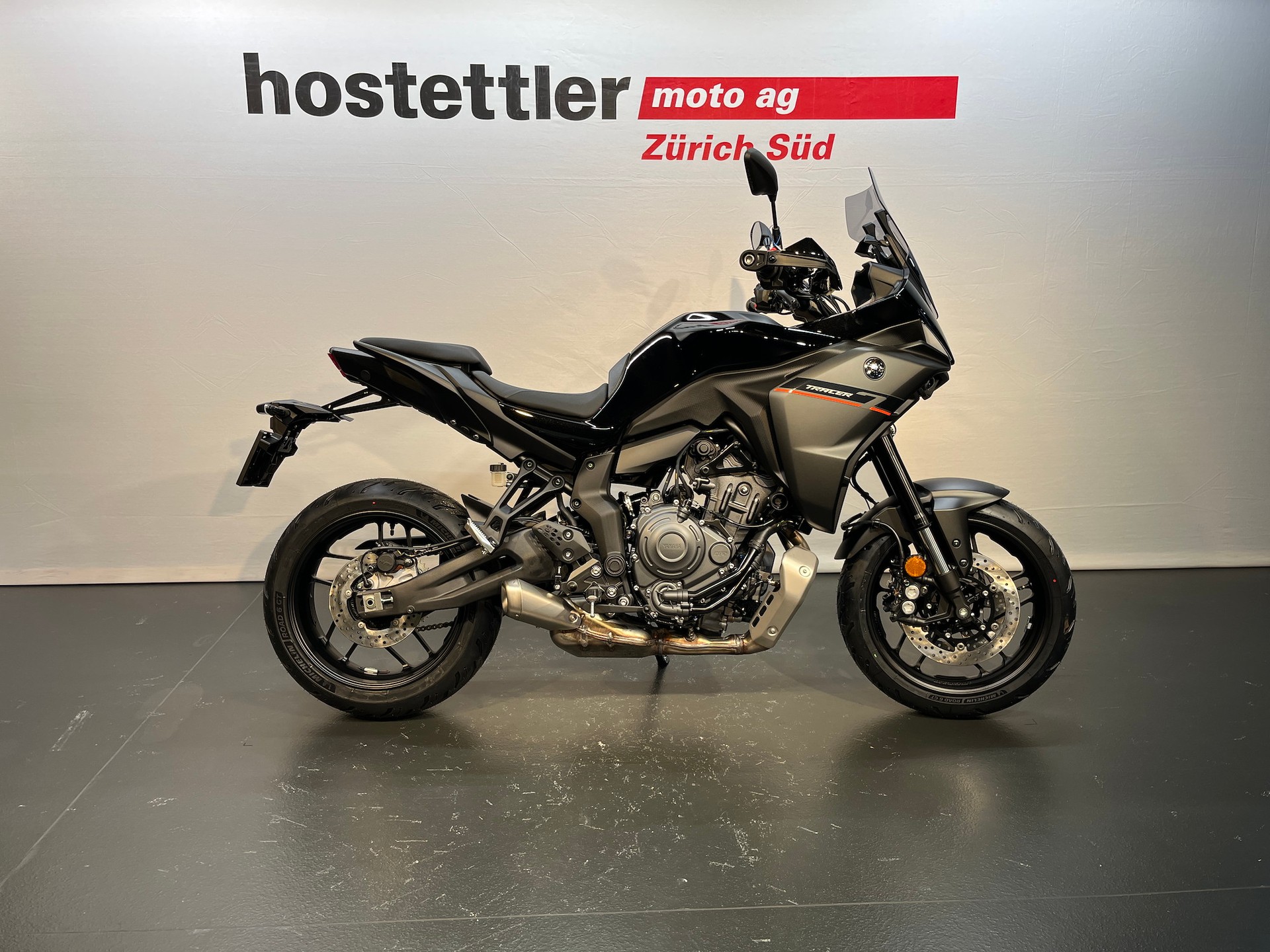 YAMAHA Tracer 7 35 kW (2)-showroom-element-3
