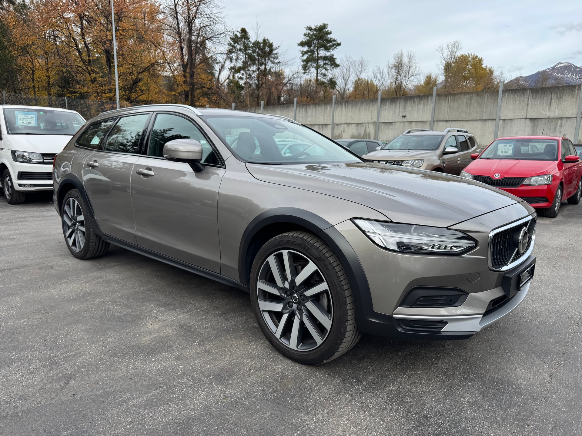 VOLVO V90 Cross Country B5 Diesel Mild Hybrid AWD Geartronic-image-1