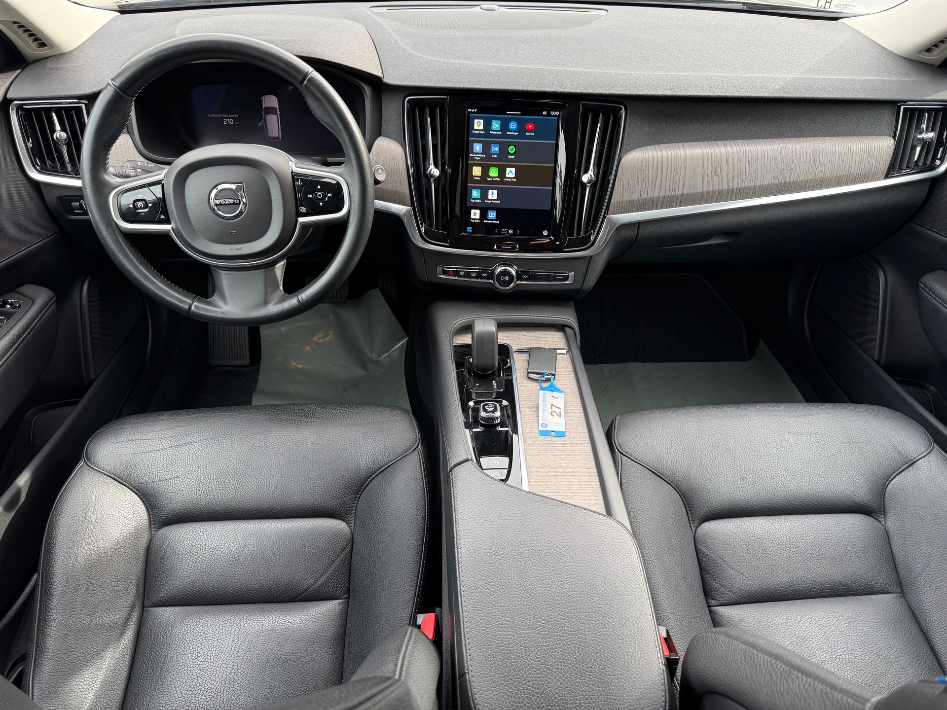 VOLVO V90 Cross Country B5 Diesel Mild Hybrid AWD Geartronic-image-12