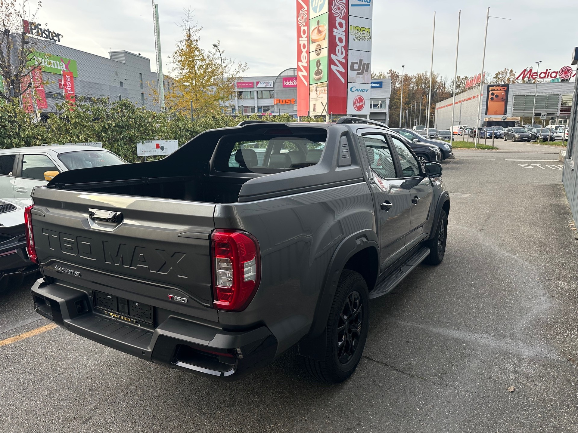 MAXUS T60 Max 2.0TDI 4x4 Automat-image-4