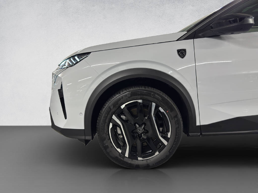 PEUGEOT 5008 1.6 PHEV GT-image-6