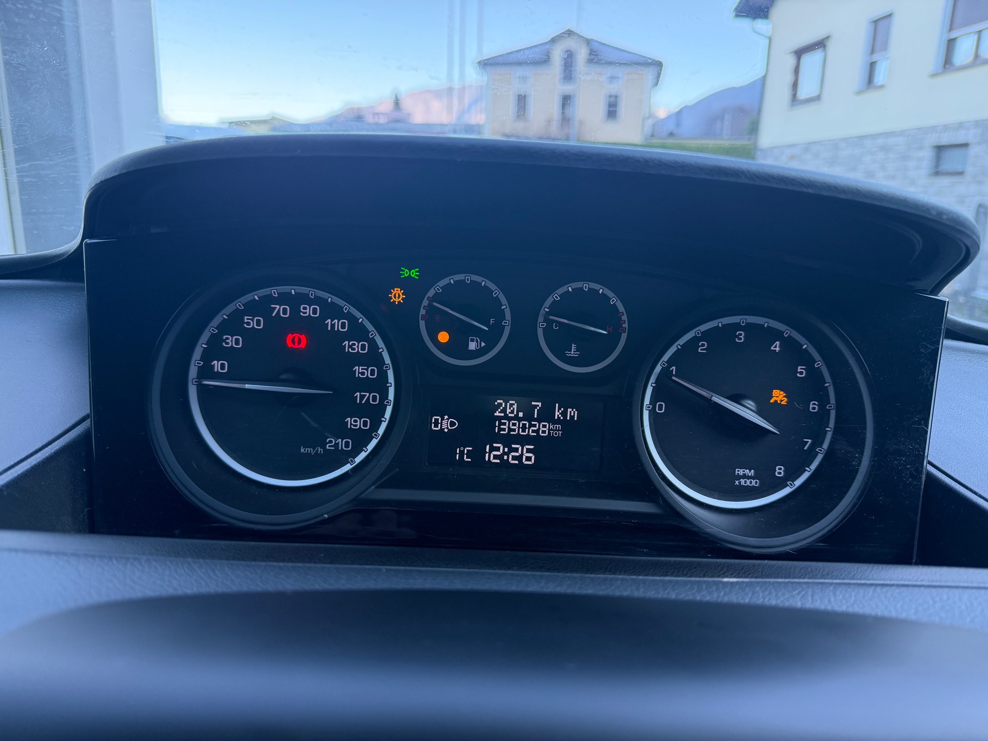 LANCIA Ypsilon 0.9 TwinAir Gold-image-14