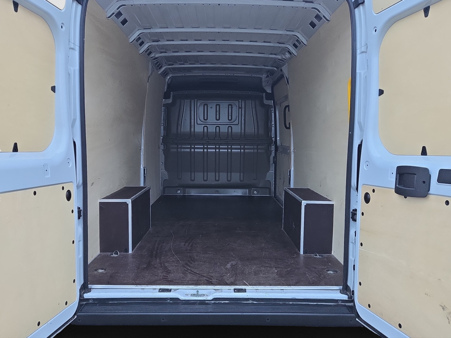FIAT Ducato Maxi 35 L4H2 A8-image-9