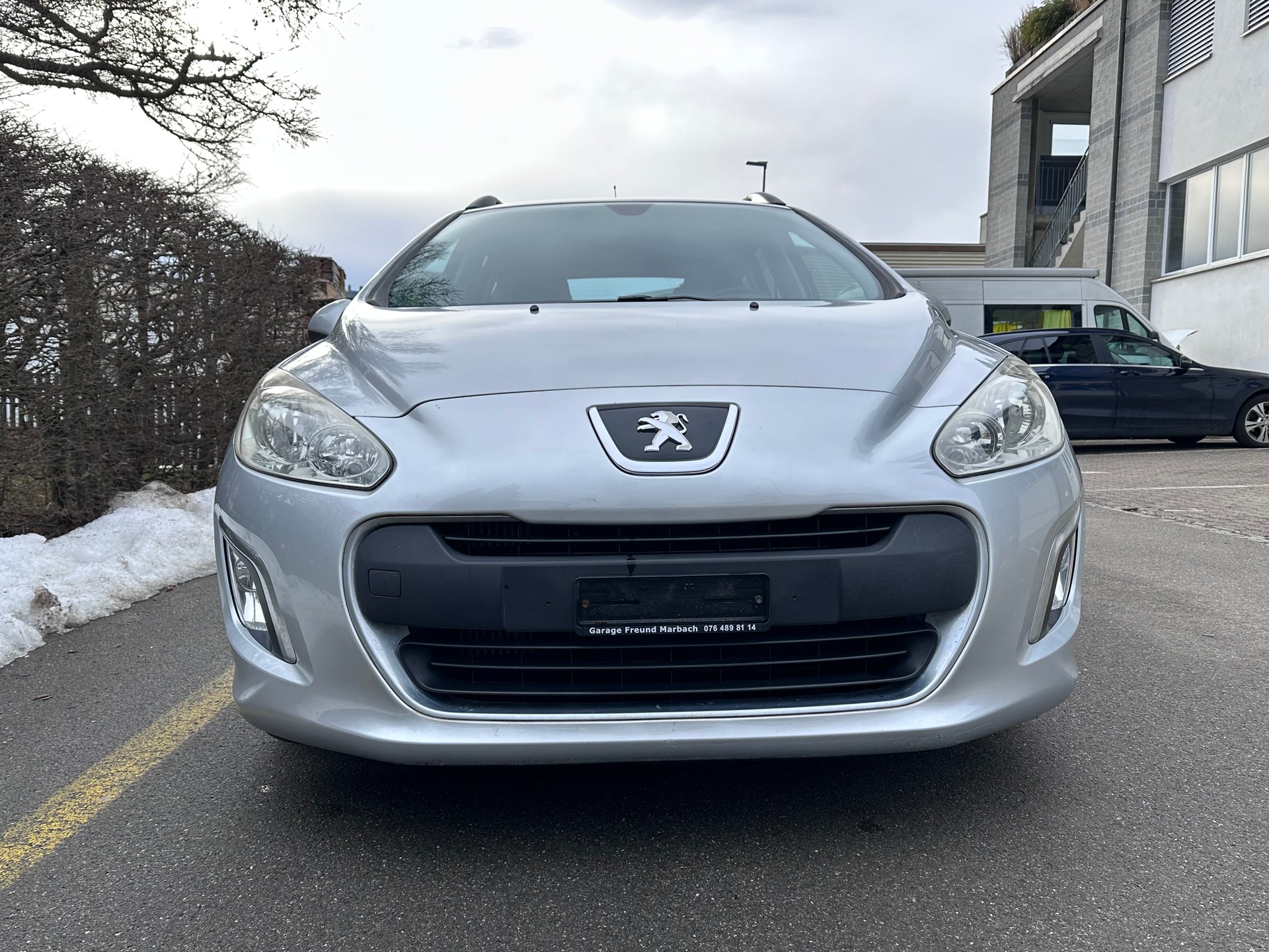 PEUGEOT 308 SW 1.6 HDI Active-image-4