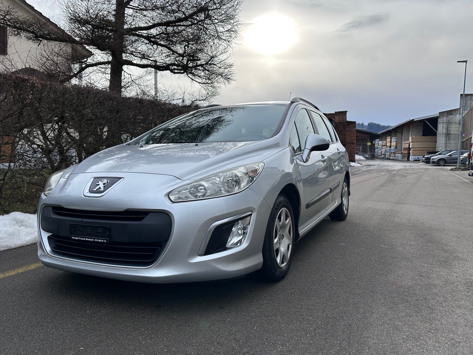 PEUGEOT 308 SW 1.6 HDI Active-image-0