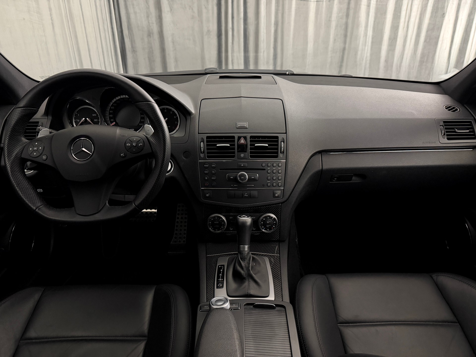 MERCEDES-BENZ C 63 AMG Avantgarde 7G-Tronic-image-7