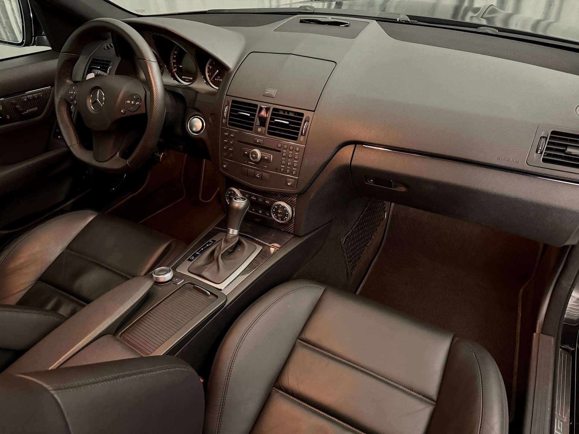 MERCEDES-BENZ C 63 AMG Avantgarde 7G-Tronic-image-6