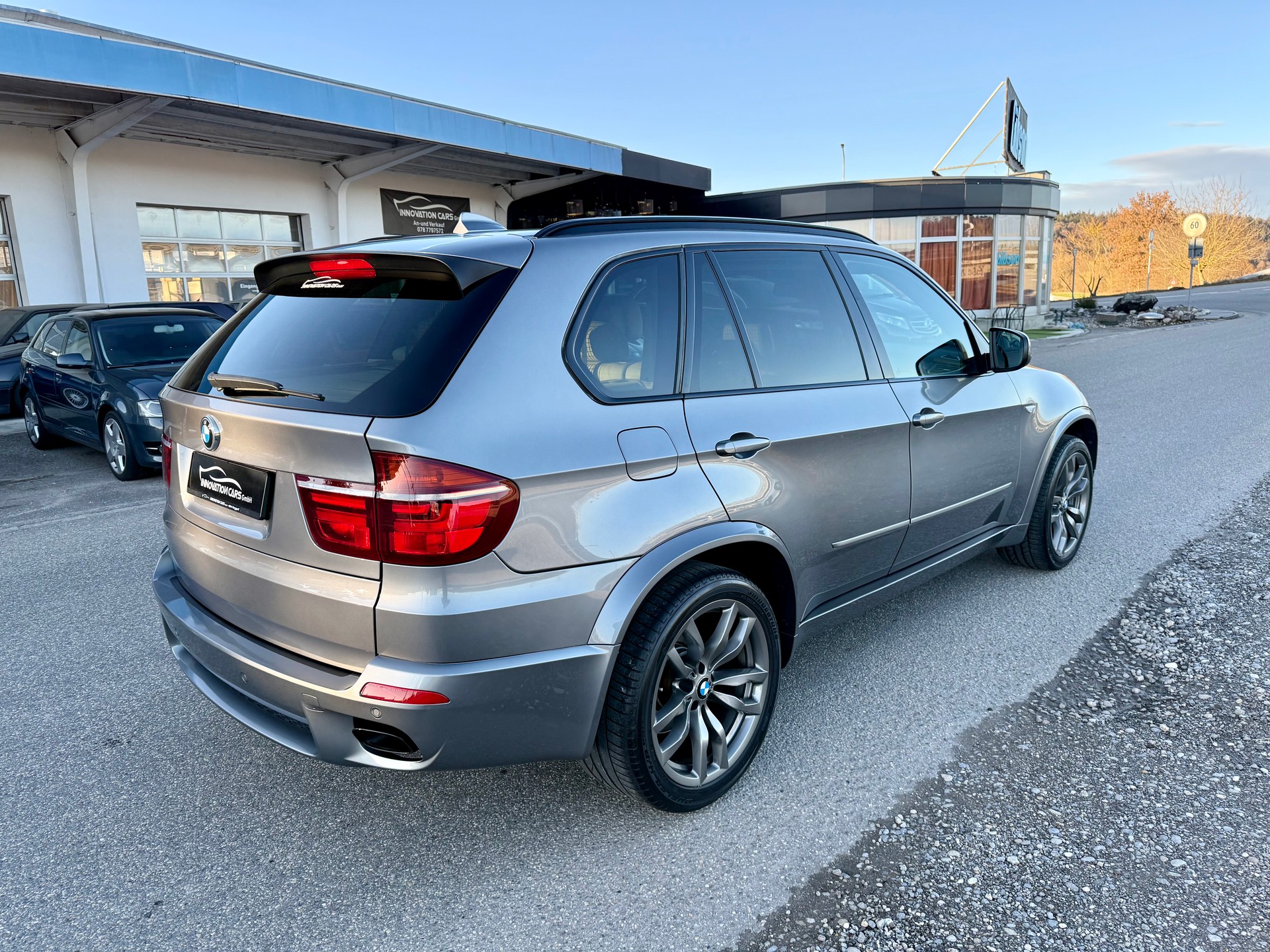 BMW X5 xDrive M50d Steptronic-image-2