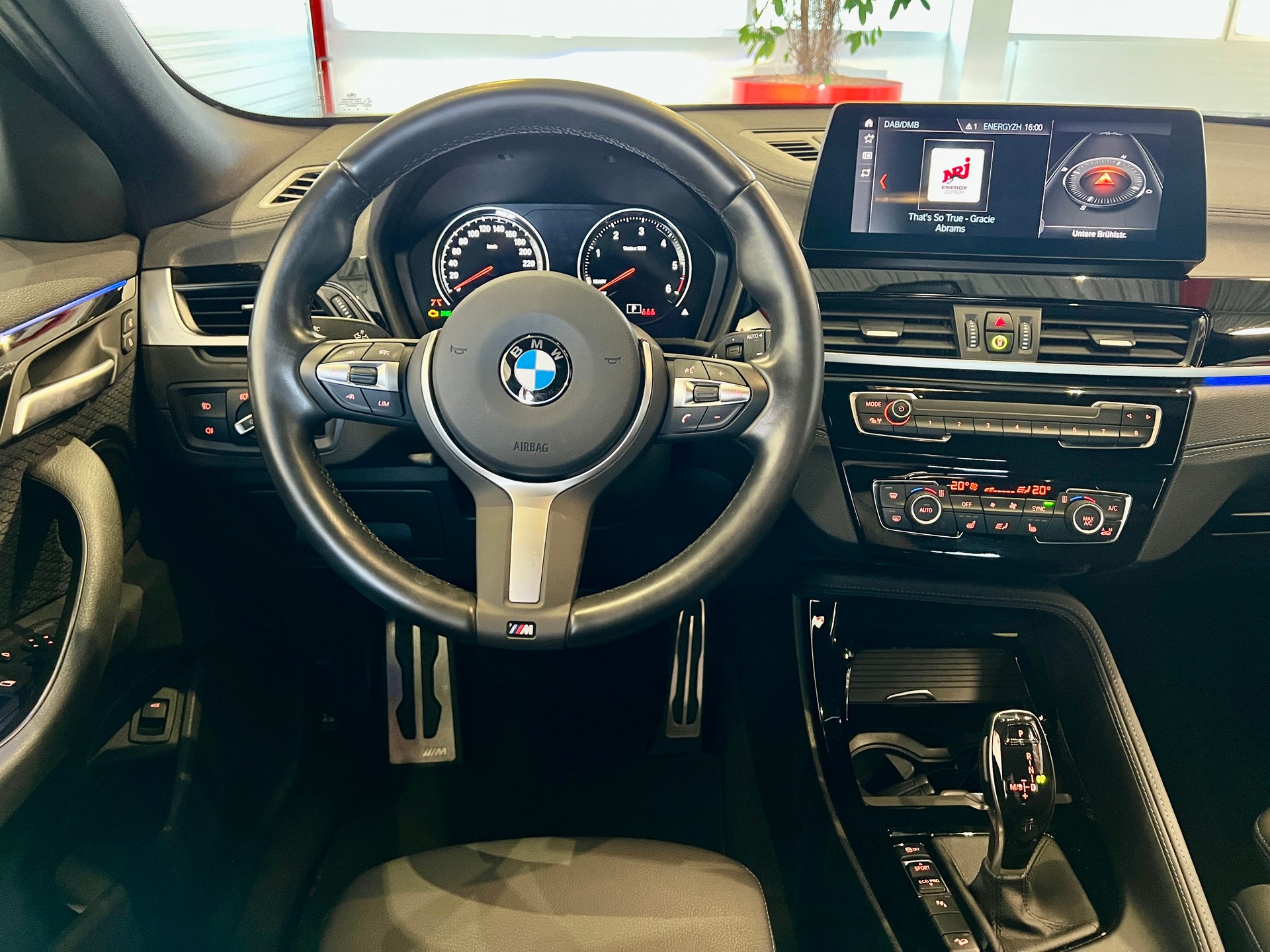 BMW X2 xDrive 20d M Sport Steptronic-image-17