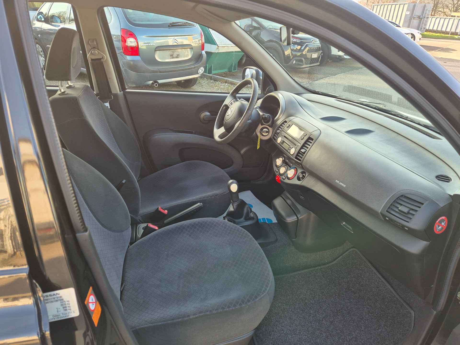 NISSAN Micra 1.4 tekna-image-5