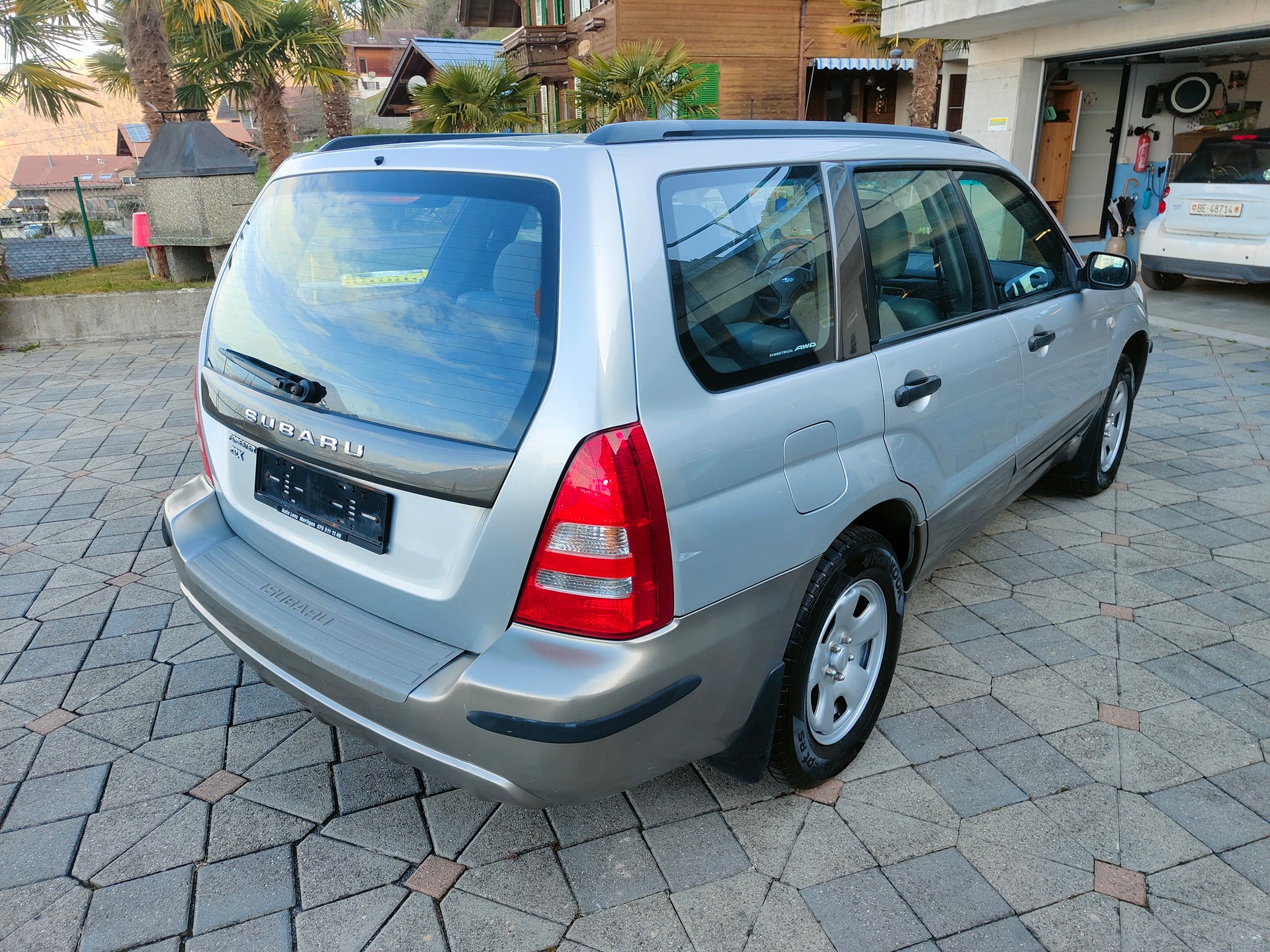 SUBARU Forester 2.0X-image-2