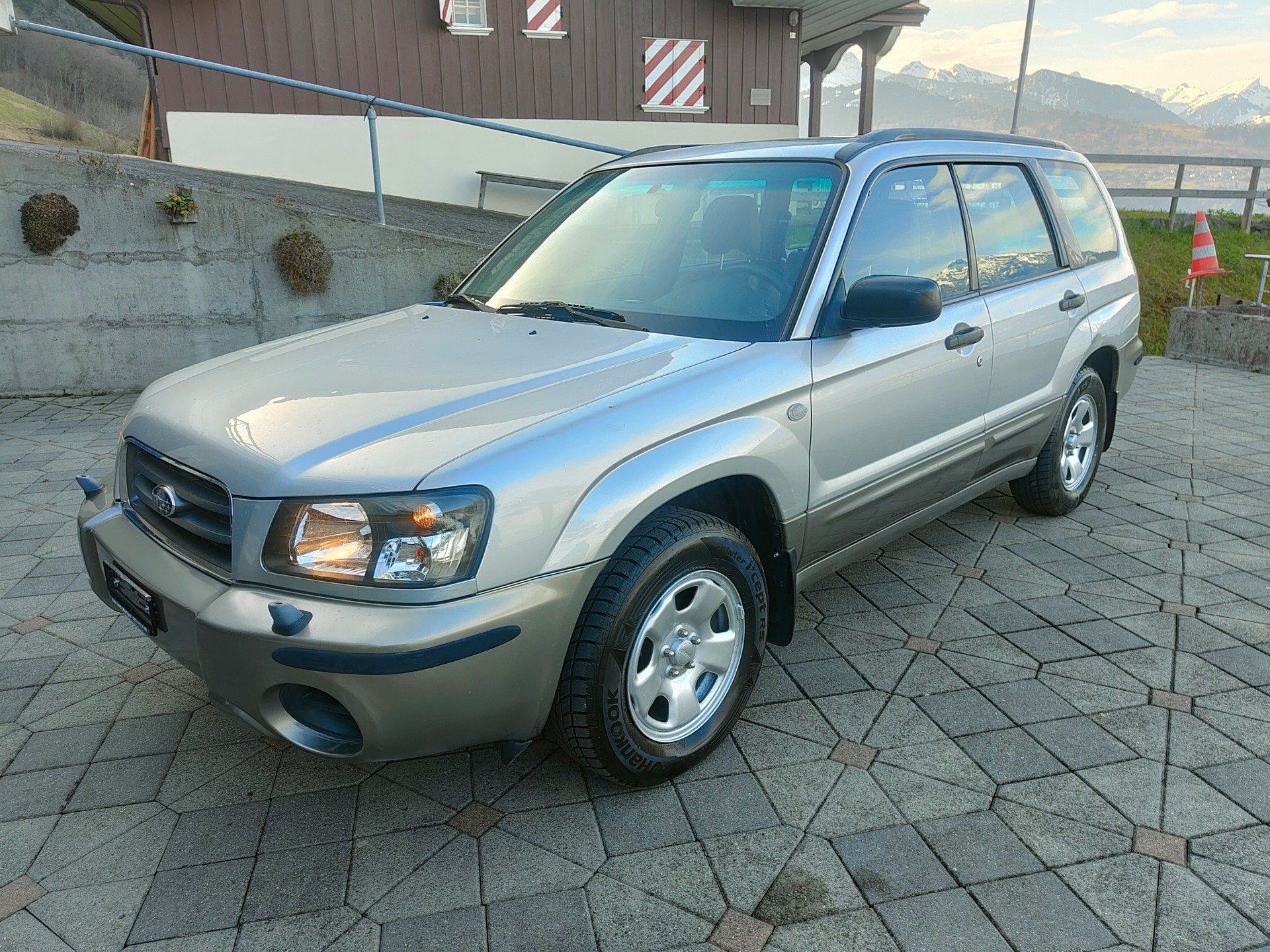 SUBARU Forester 2.0X