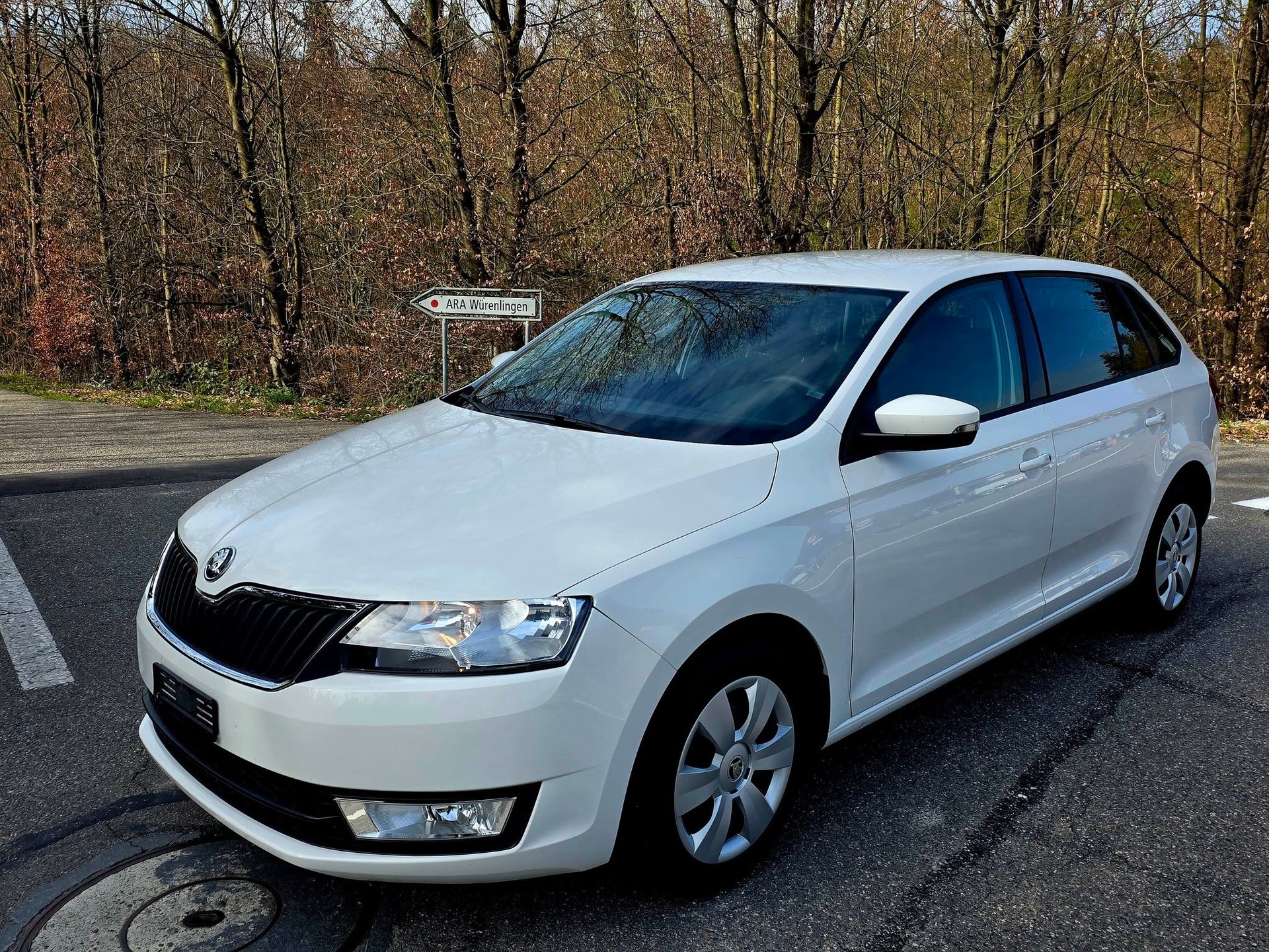 SKODA Rapid Spaceback 1.2 TSI Active DSG-image-5