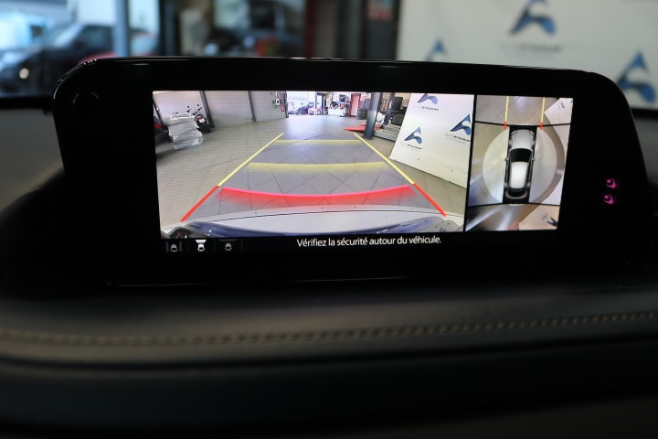 MAZDA CX-30 SKYACTIV-X M Hybrid 180 Ambition Plus FWD-image-4
