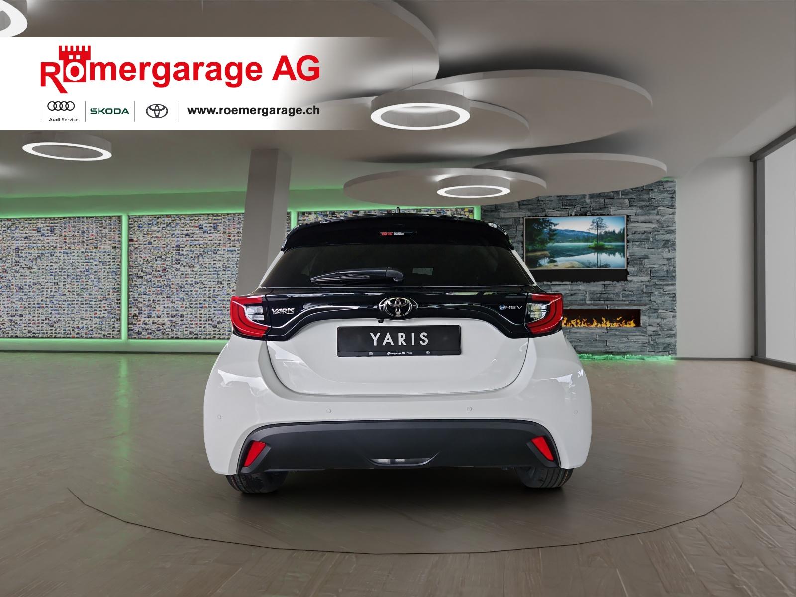 TOYOTA Yaris 1.5 VVT-i HSD Trend-image-2