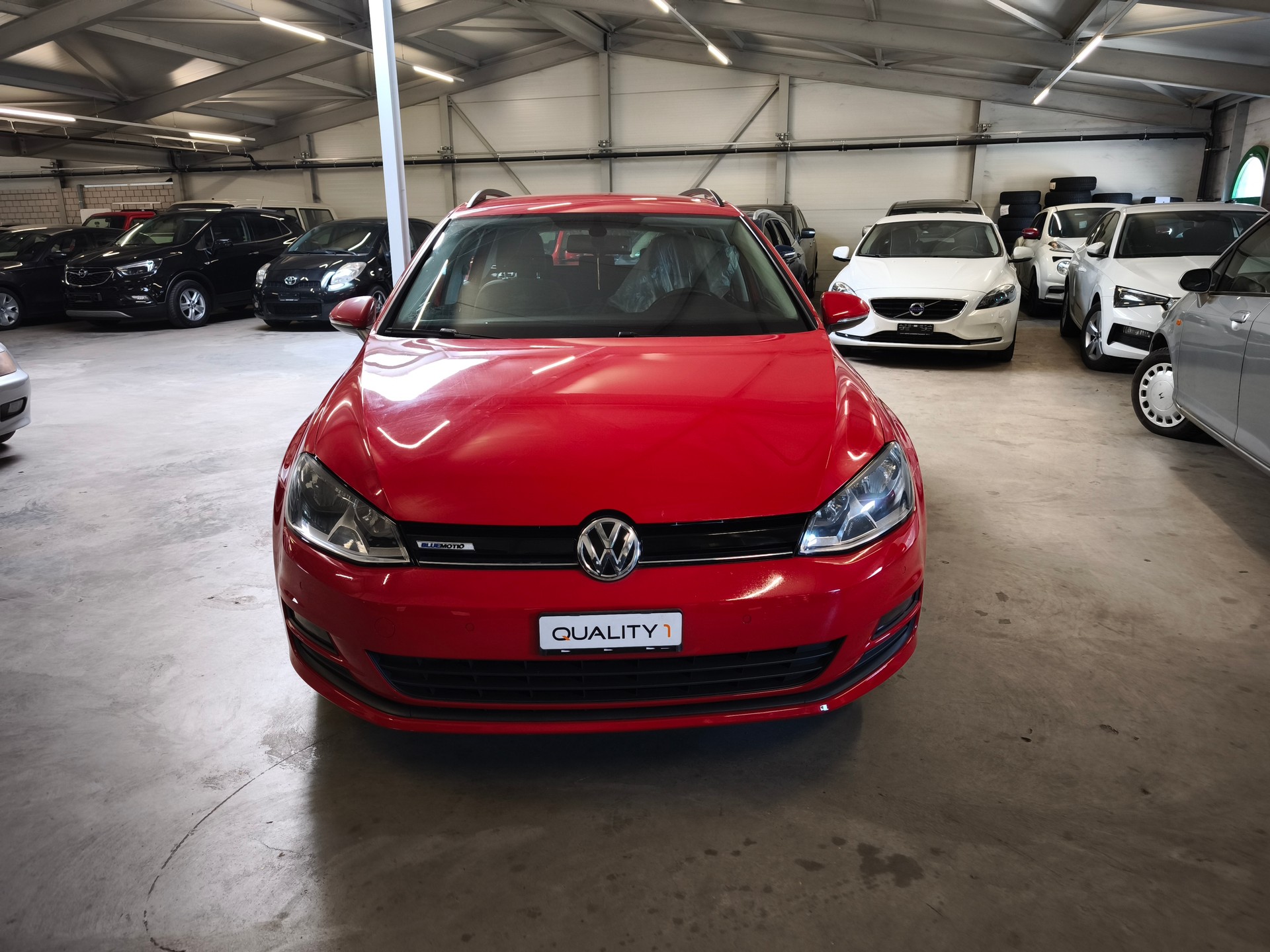 VW Golf Variant 1.6 TDI BlueMotion Comfortline-image-0