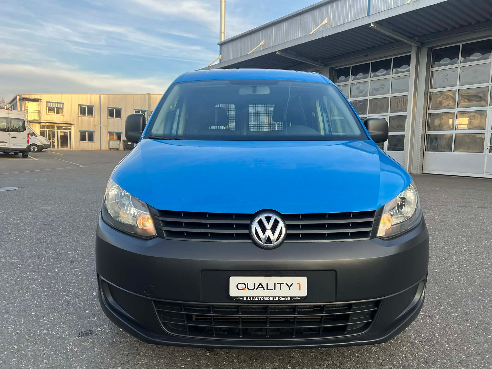 VW Caddy 1.6 TDI DSG-image-0