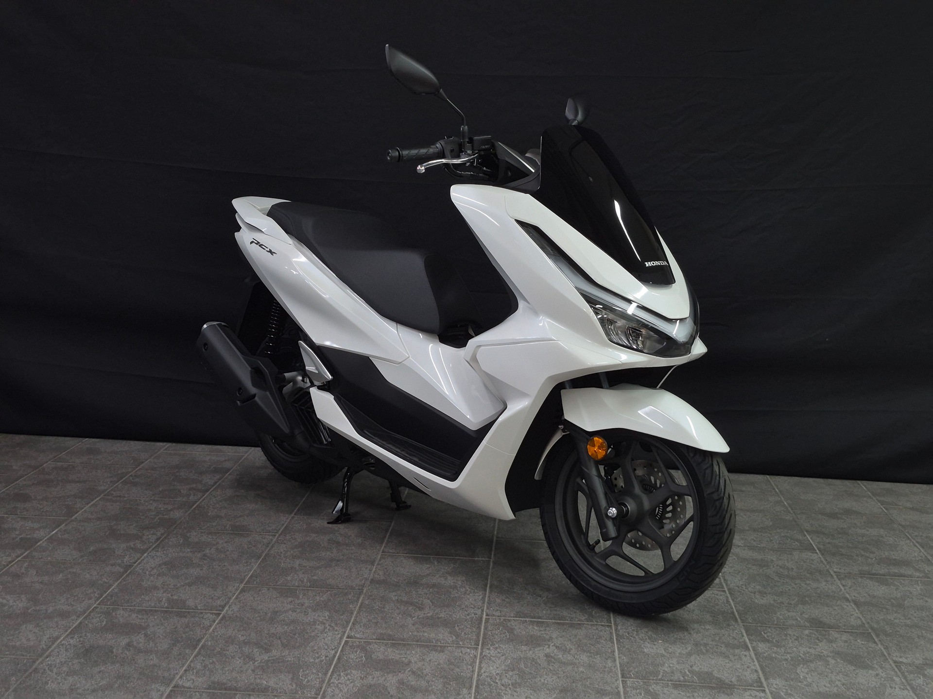 HONDA PCX 125-image-13