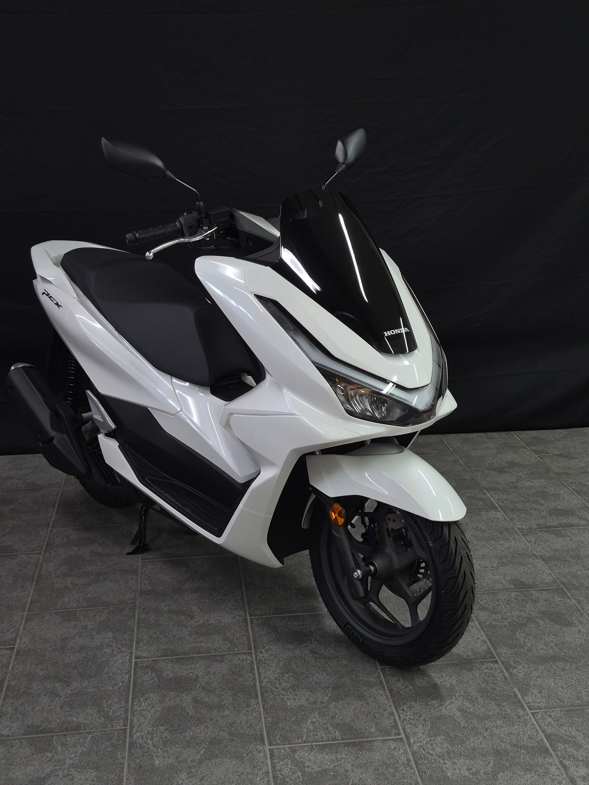 HONDA PCX 125-image-8