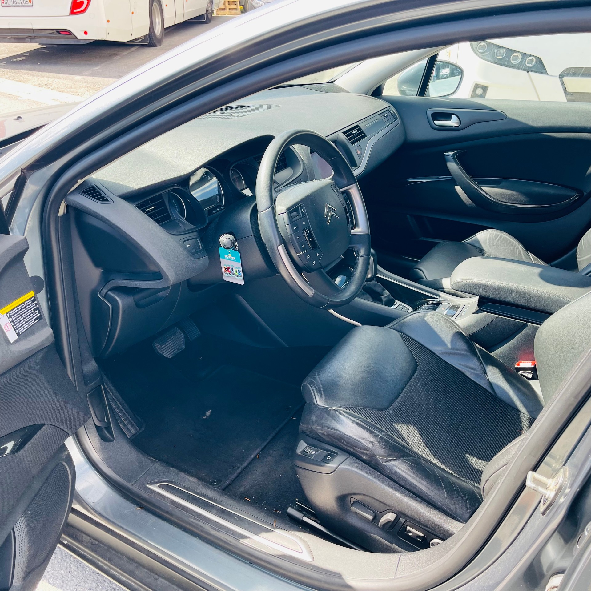 CITROEN C5 Tourer 2.0 HDi Exclusive Automatic-image-8