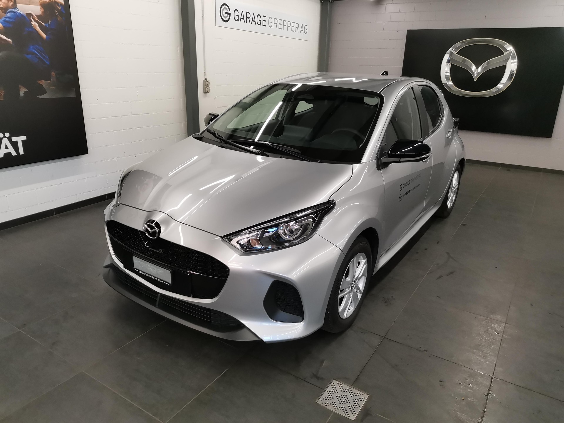 MAZDA 2 1.5 Hybrid Centre-Line-image-0