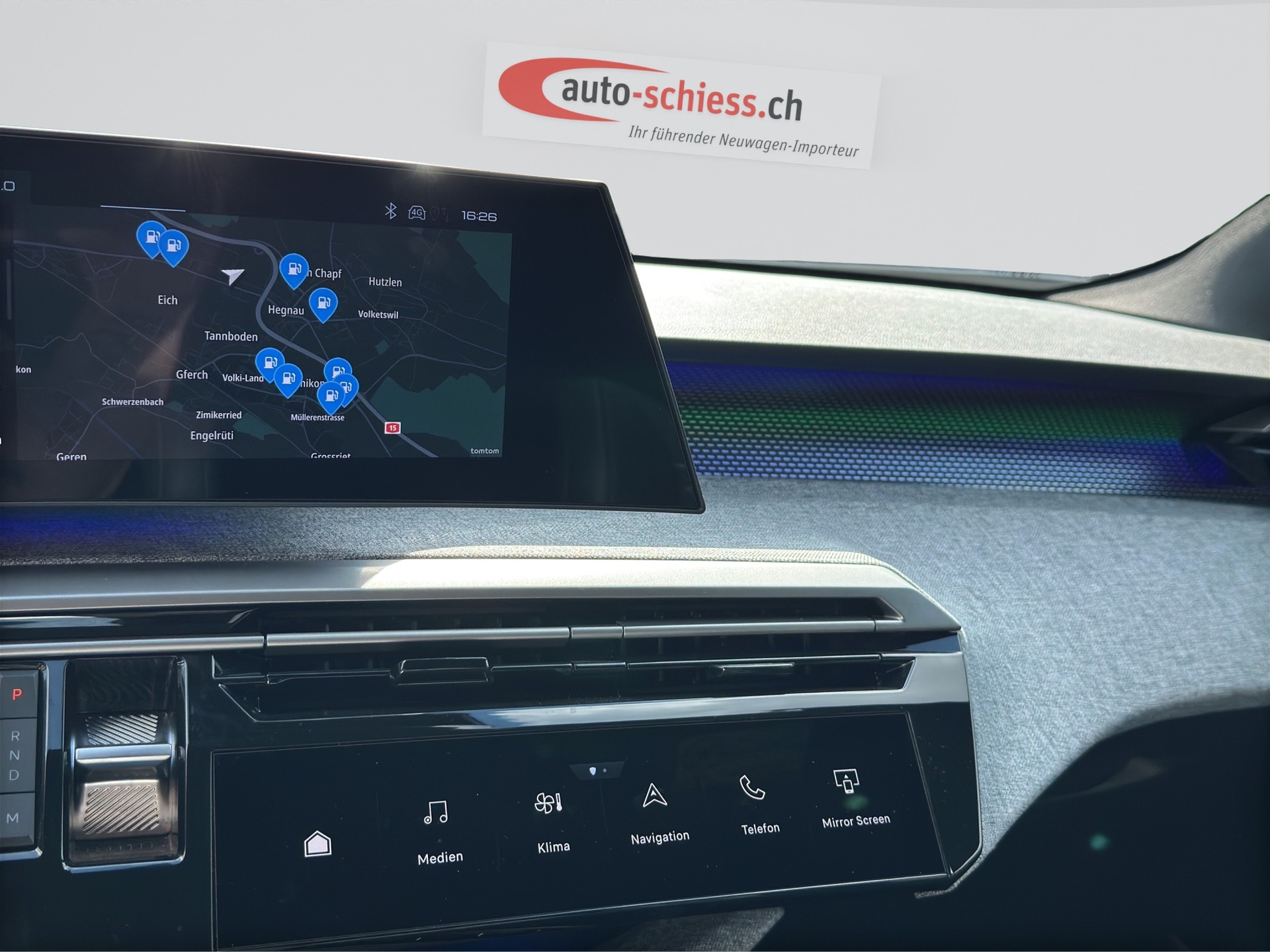 PEUGEOT 5008 136 Hybrid e-DCS6 7Pl. GT-image-12