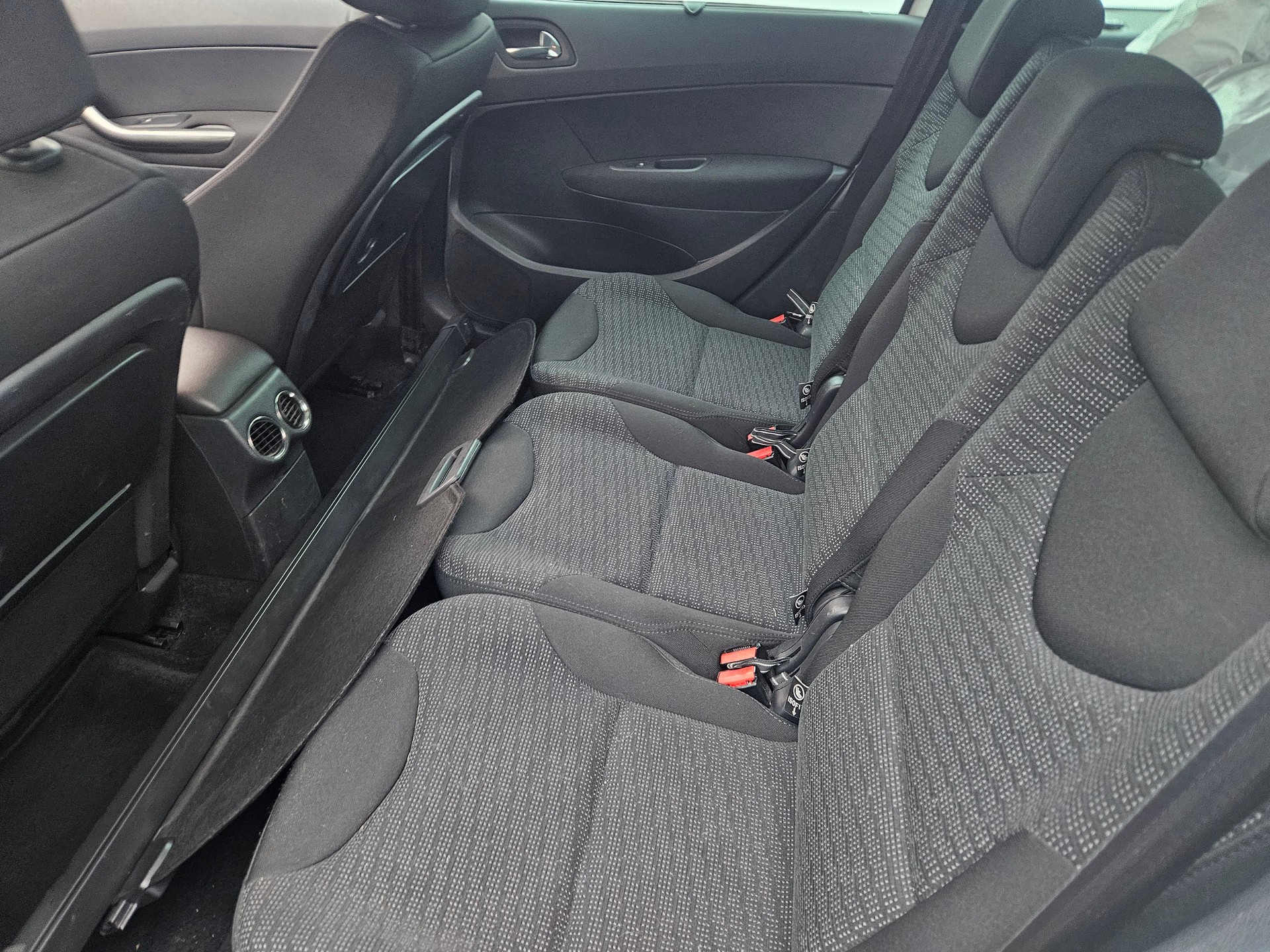 PEUGEOT 308 SW 1.6 16V Turbo Allure Automatic-image-6