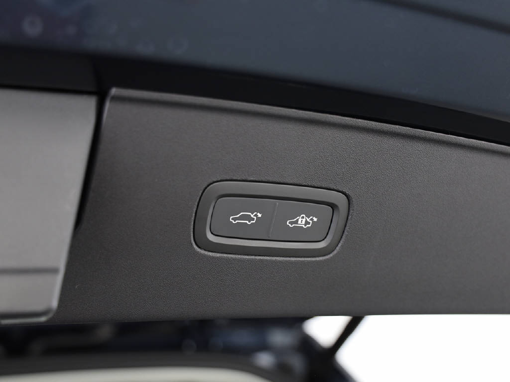 VOLVO EX90 Twin Plus AWD / 800V-image-17