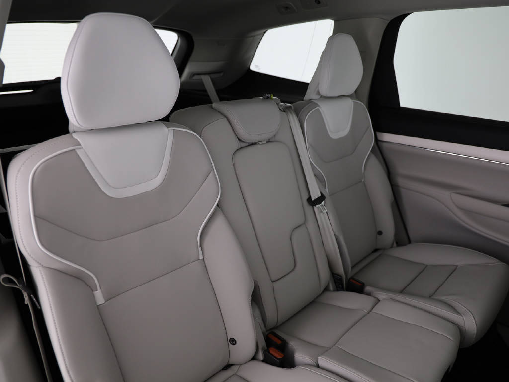 VOLVO EX90 Twin Plus AWD / 800V-image-26