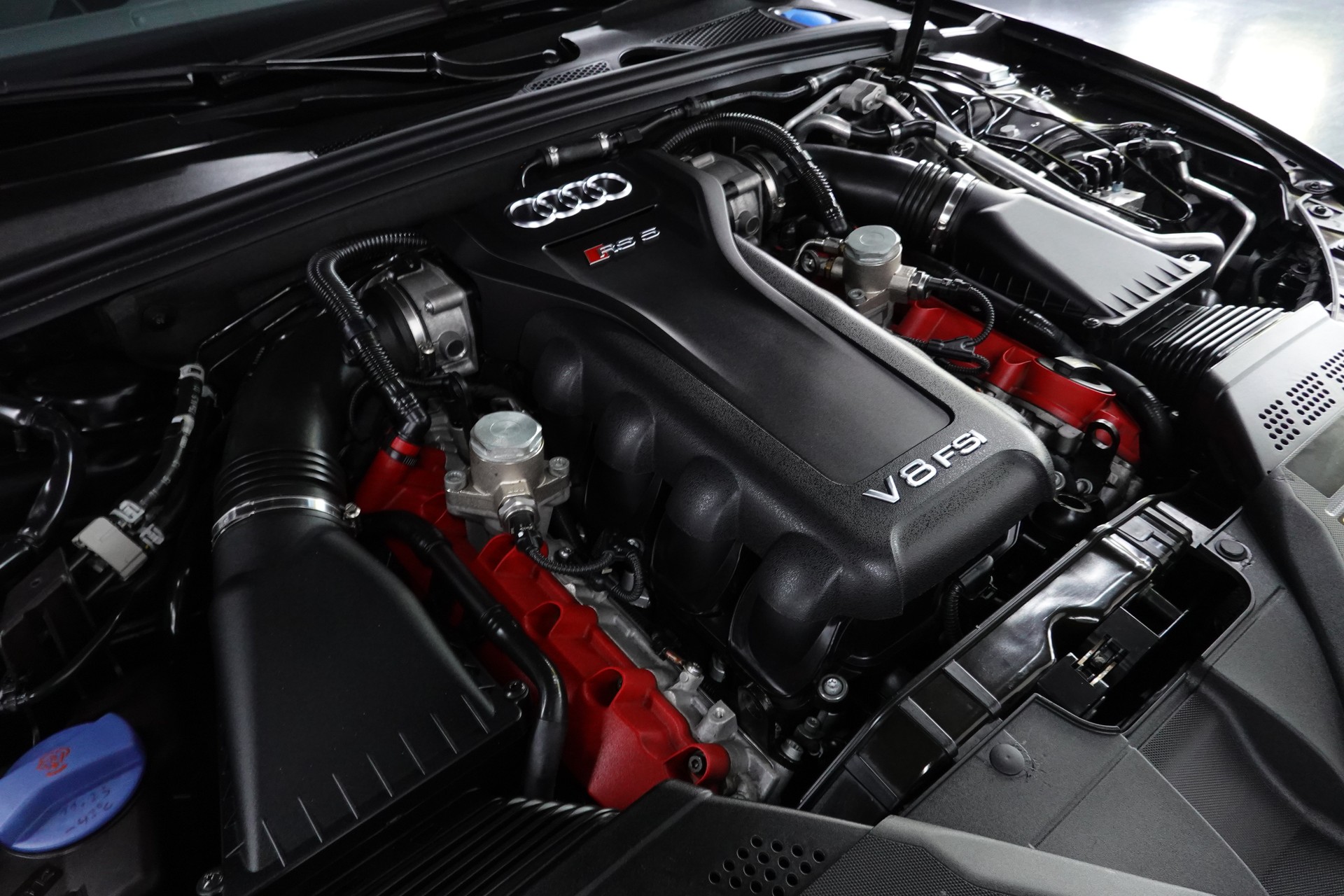 AUDI RS5 COUPE 4.2 FSI QUATTRO S-TRONIC BLACK V8-image-5