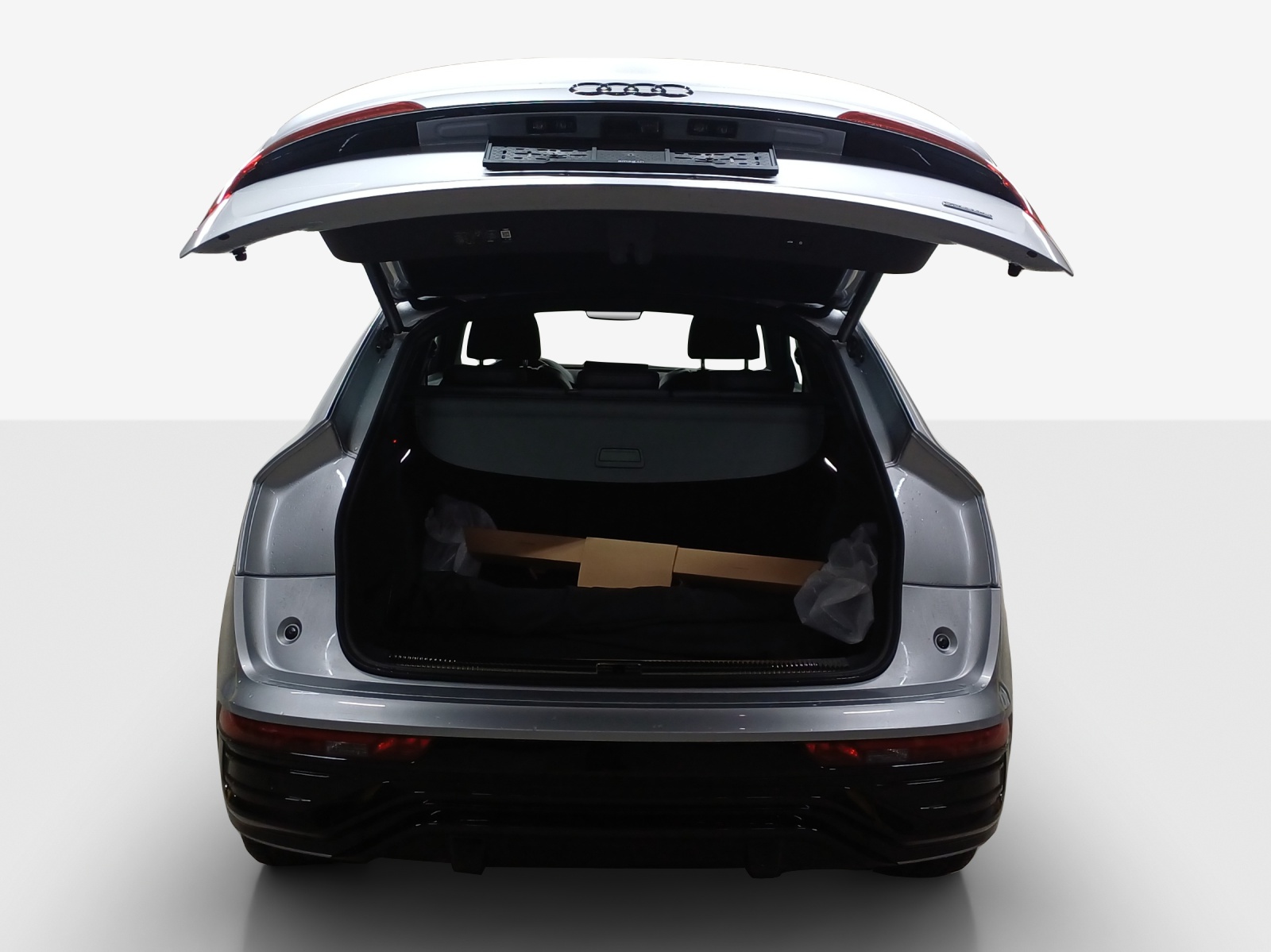 AUDI Q5 Sportback 40 TFSI S line quattro S-tronic-image-12