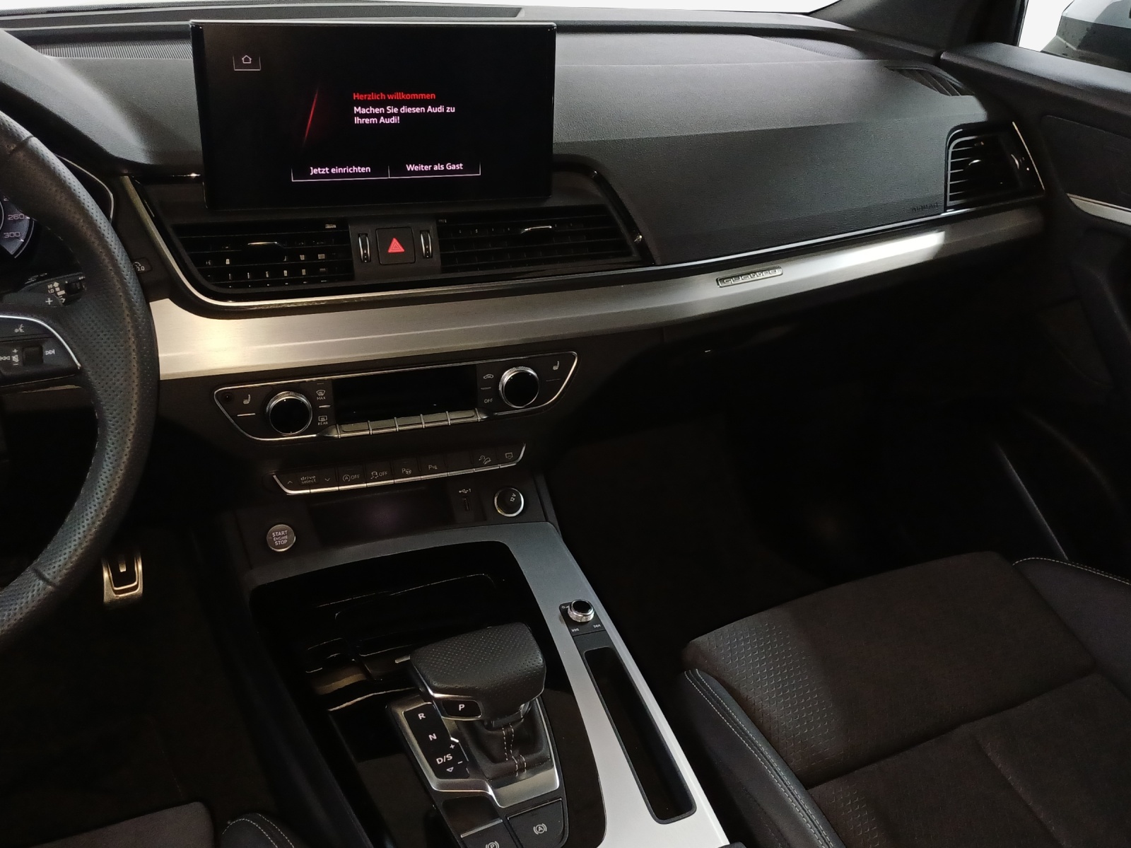 AUDI Q5 Sportback 40 TFSI S line quattro S-tronic-image-10
