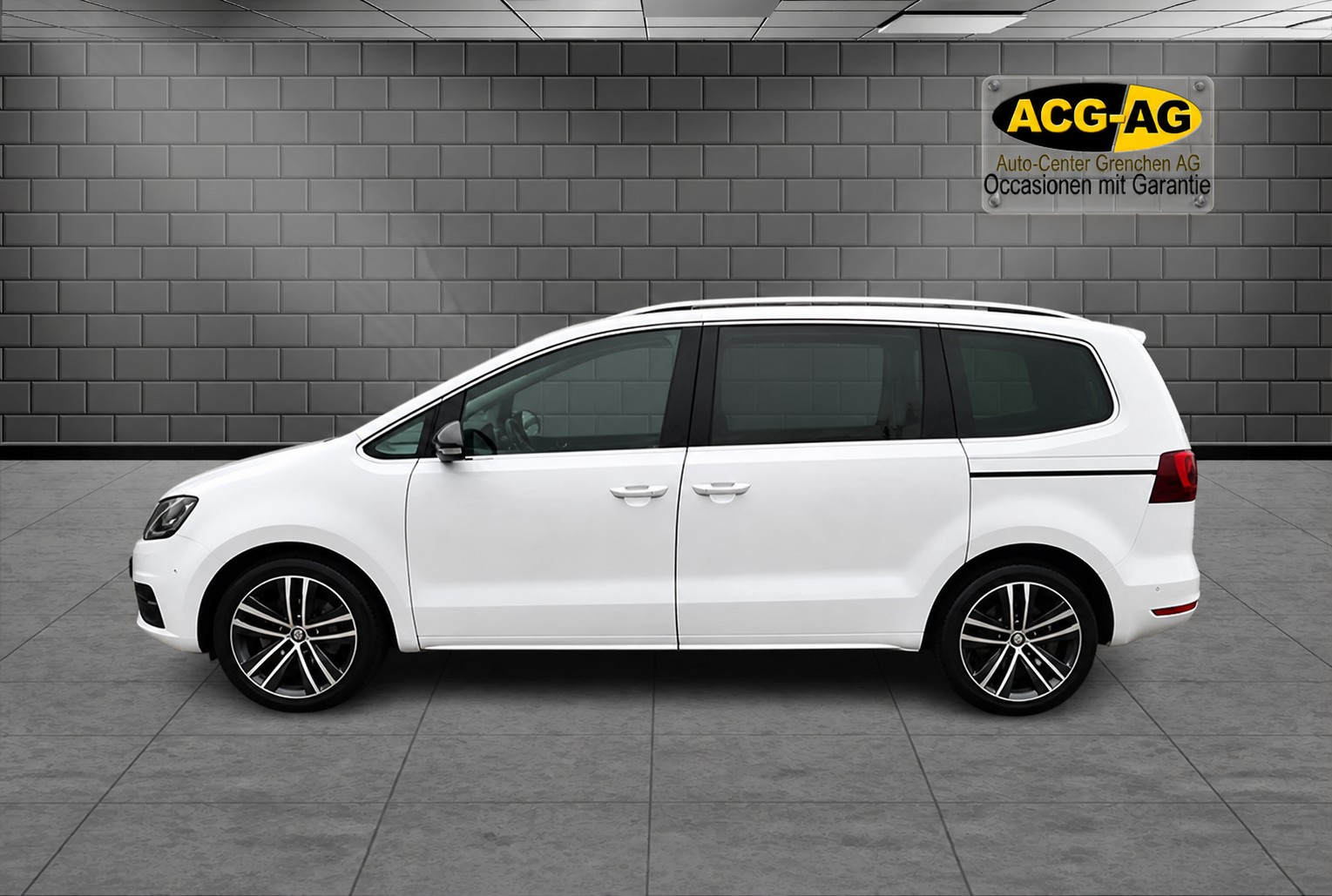 SEAT Alhambra 2.0 TDI 4Drive SWISS FR ** 7-Plätzer ** Alcantara-Leder ** Gr-Navi ** RF-Kamera ** Anh-Kupplung ** Ab MFK & Service **-image-3