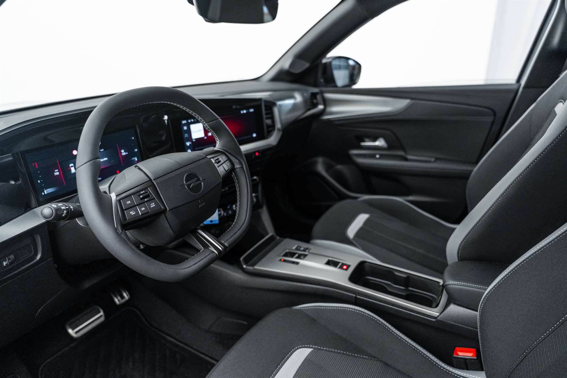 OPEL Mokka 1.2 Direct Injection Turbo GS Automat-image-6