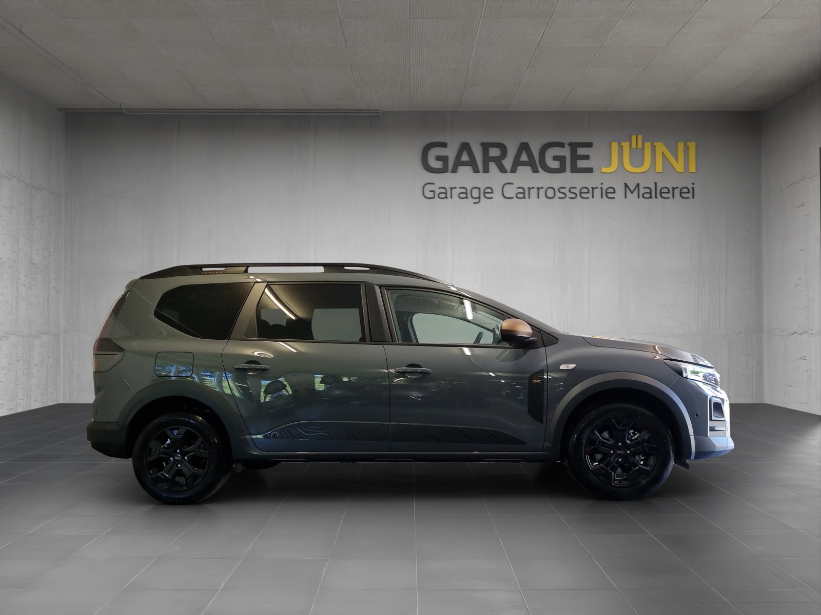 DACIA Jogger 1.8 Hybrid Extreme-image-1