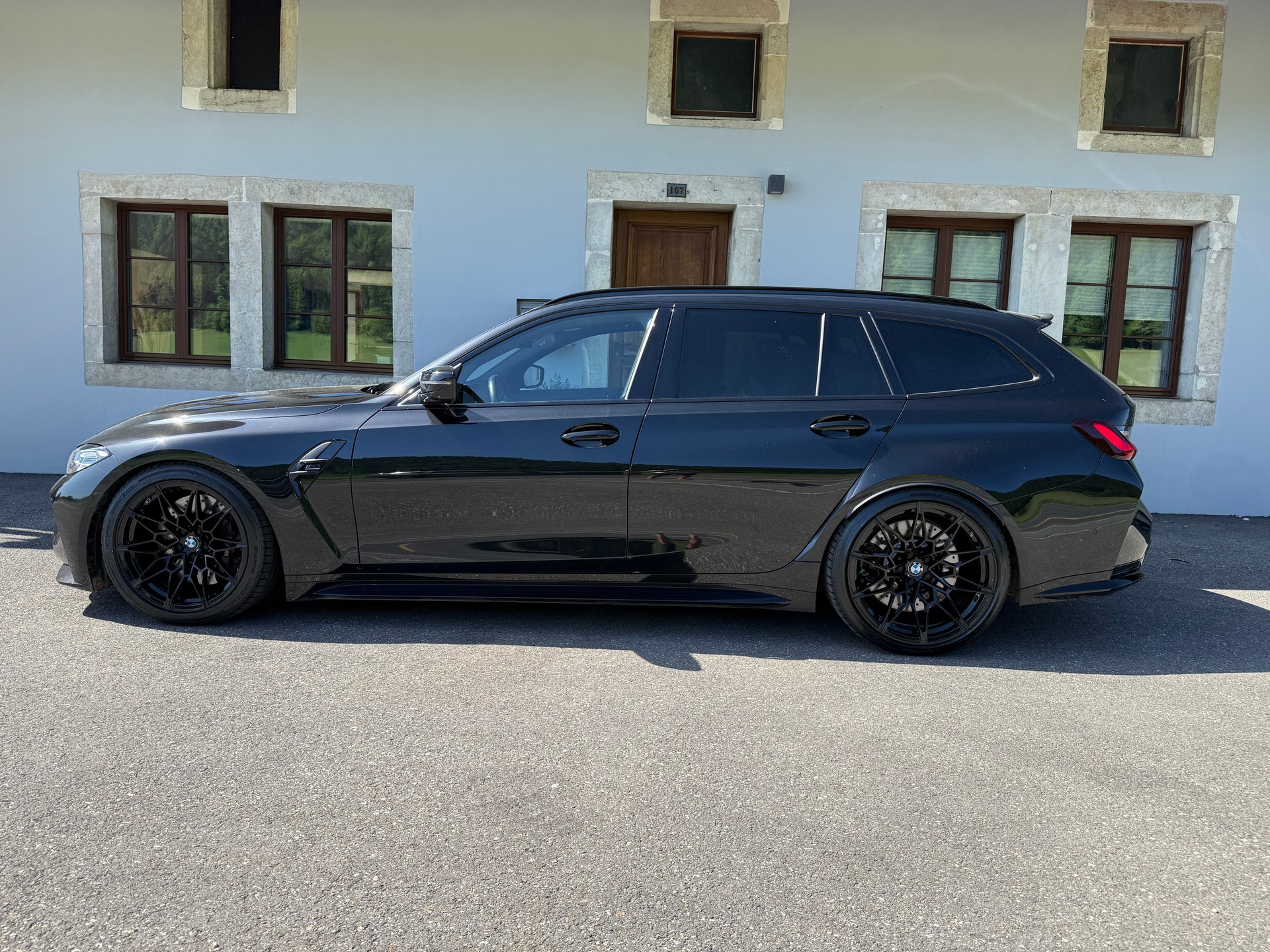 BMW M3 Competition xDrive-image-1