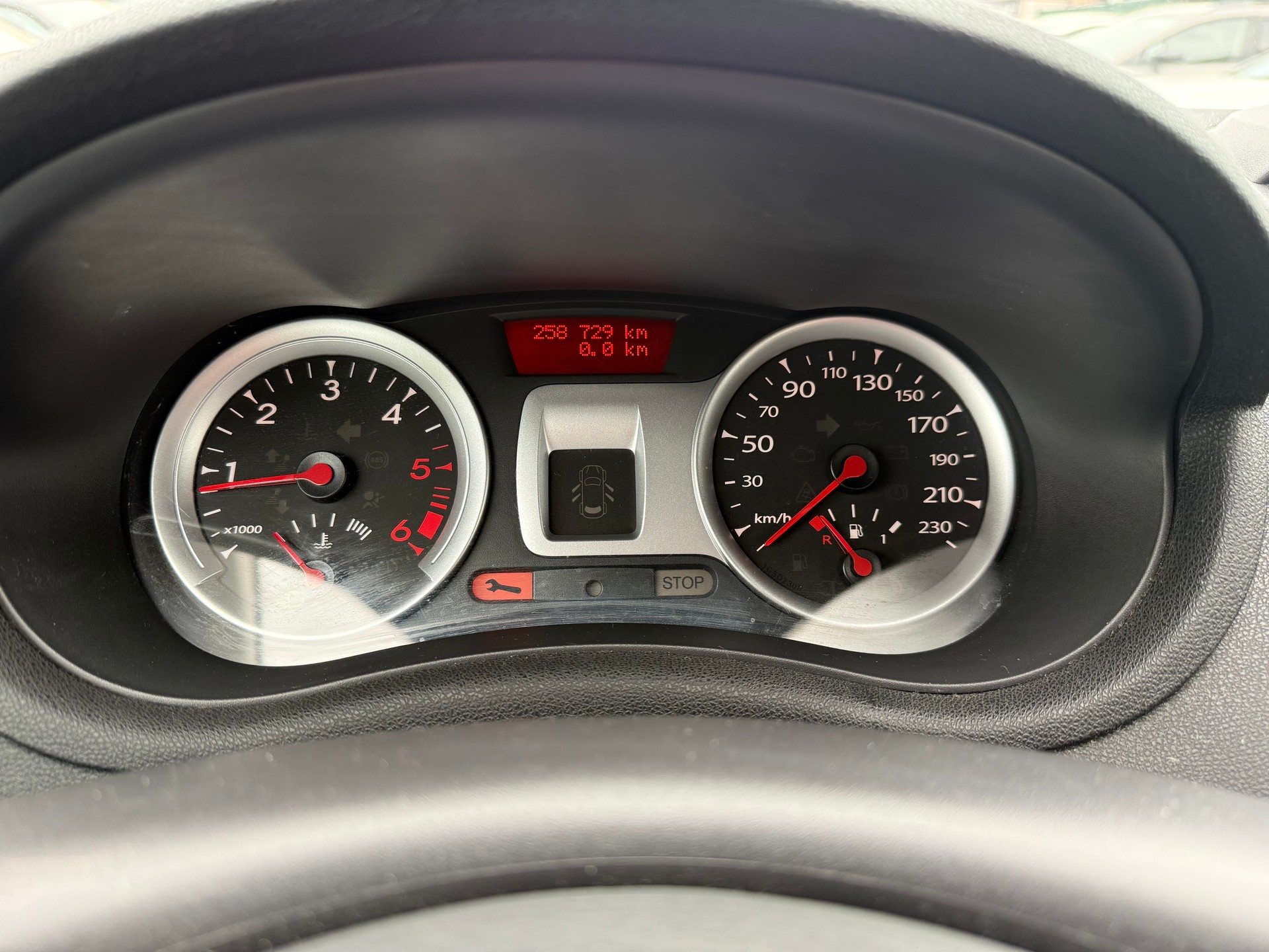 RENAULT Clio Grandtour 1.5 dCi Dynamique-image-8