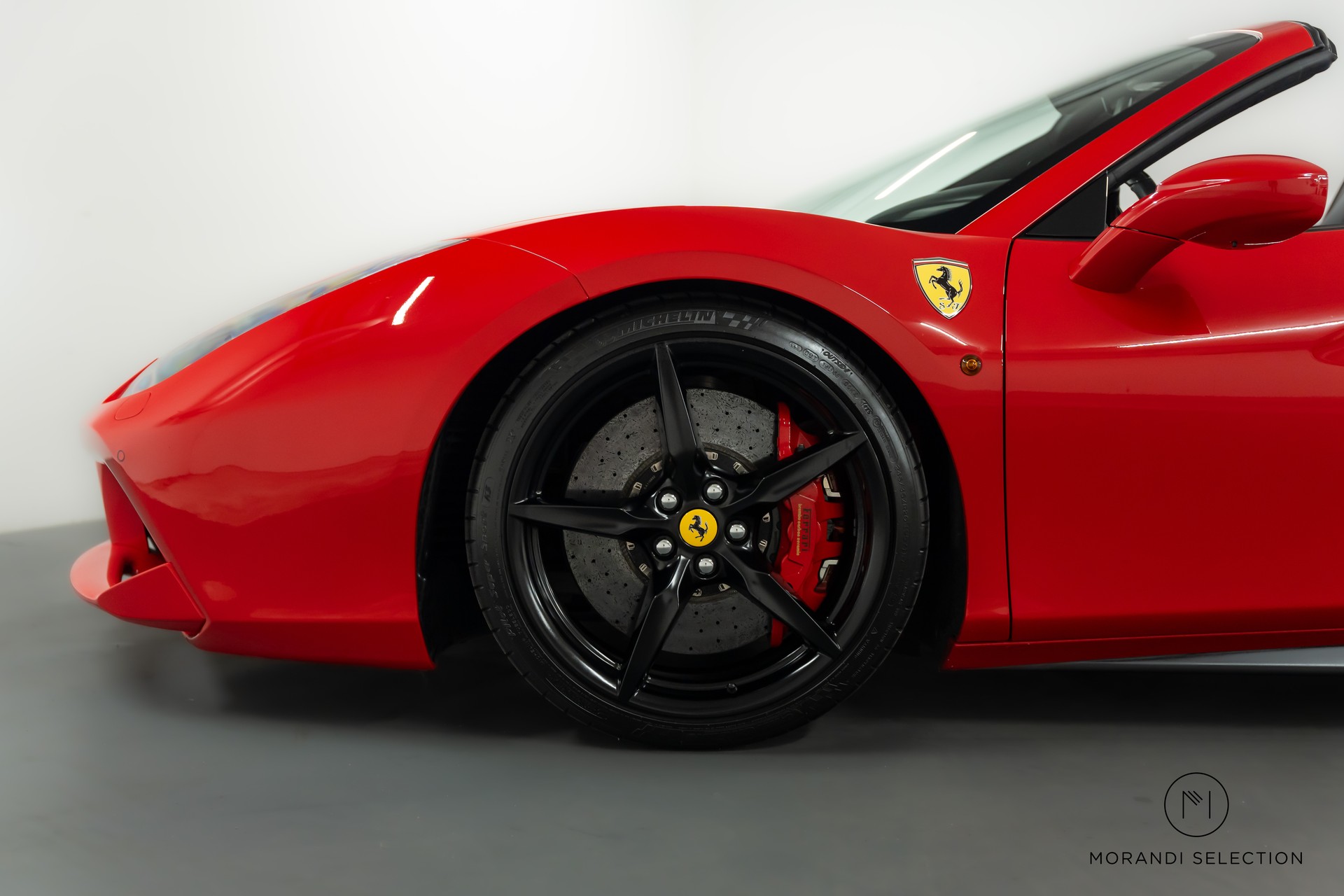 FERRARI 488 Spider 3.9 Turbo-image-6