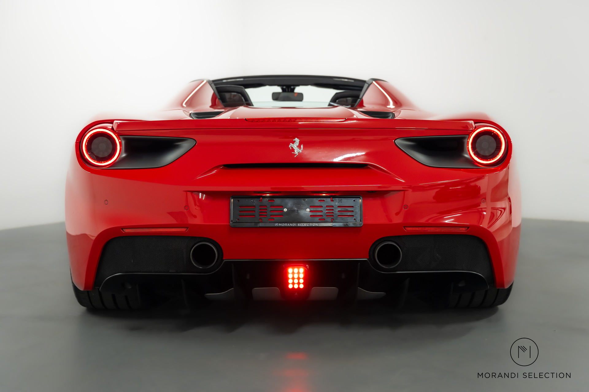 FERRARI 488 Spider 3.9 Turbo-image-9