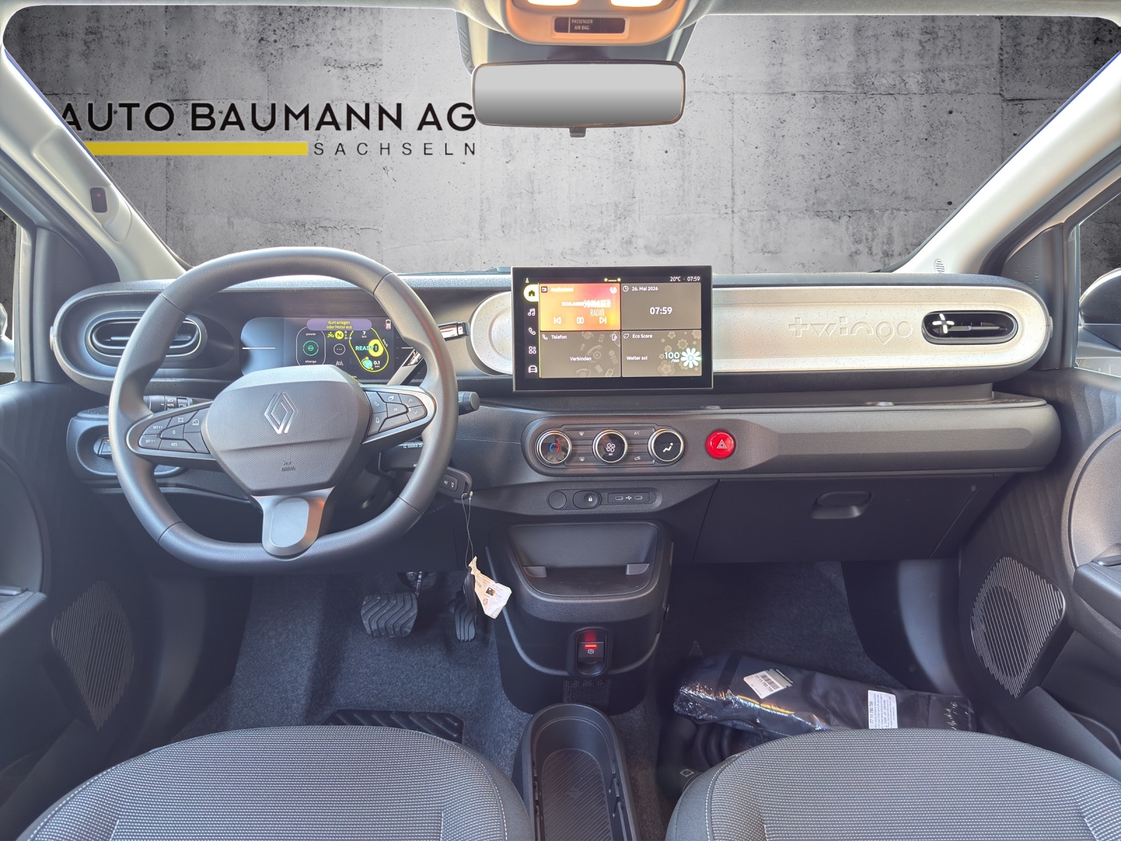 RENAULT Twingo E-Tech 27kWh Evolution-image-12